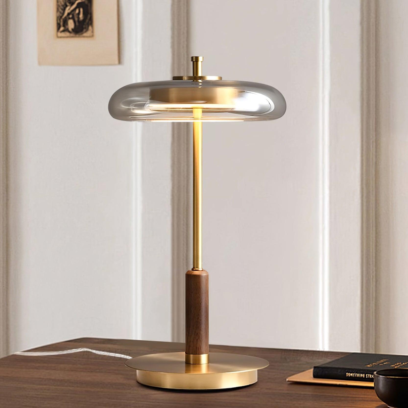 Redondo modern table lamp warm brass and natural wood combination