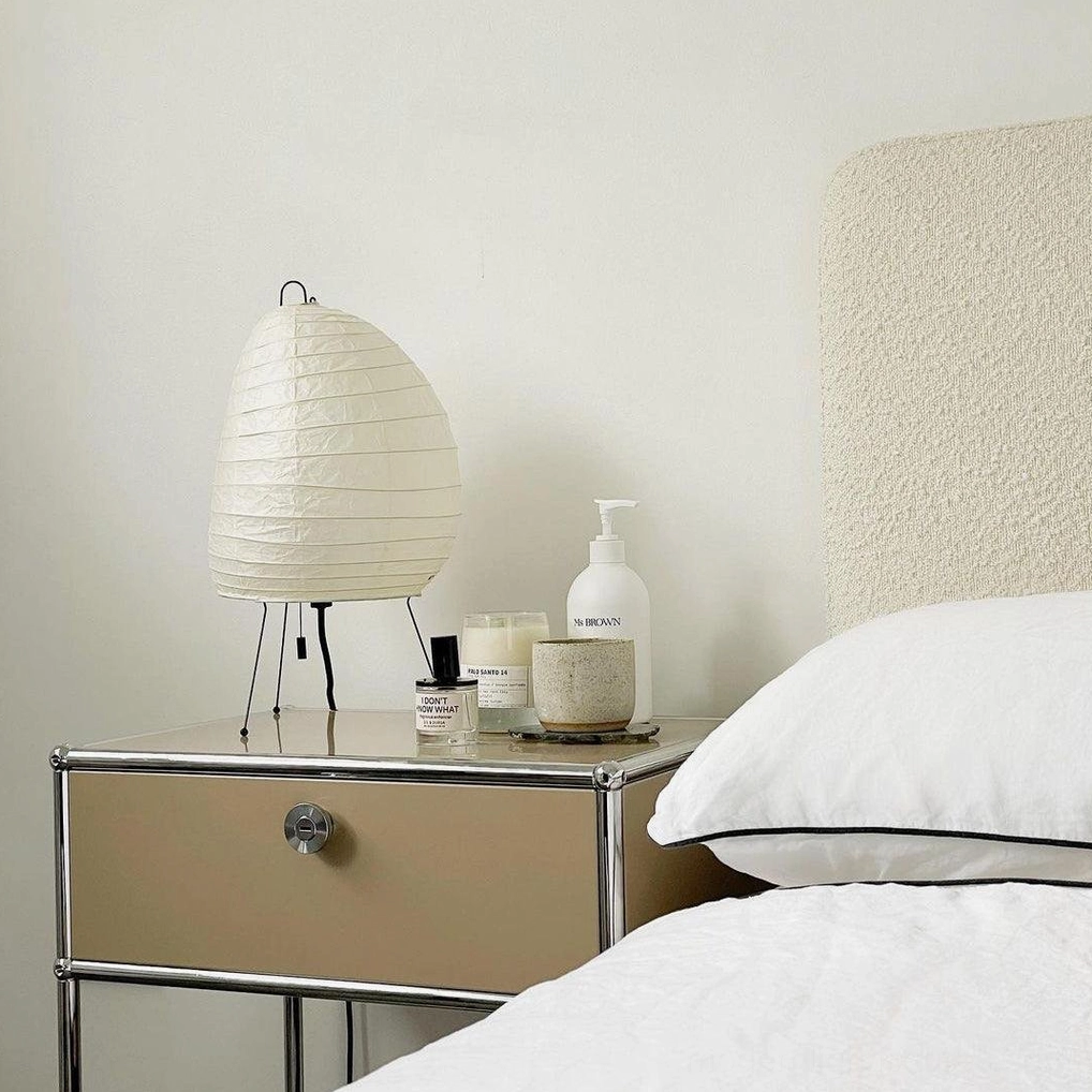 Akari 1N minimalist washi paper table lamp design heritage Isamu Noguchi mid-century modern lighting philosophy