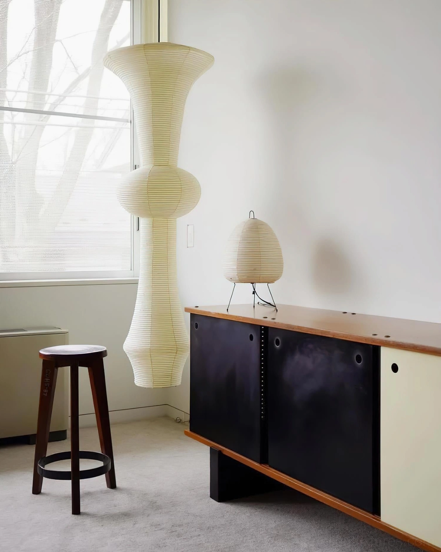 Akari E monumental white paper pendant lamp Ø 43cm x H 181.1 inches dramatic statement piece