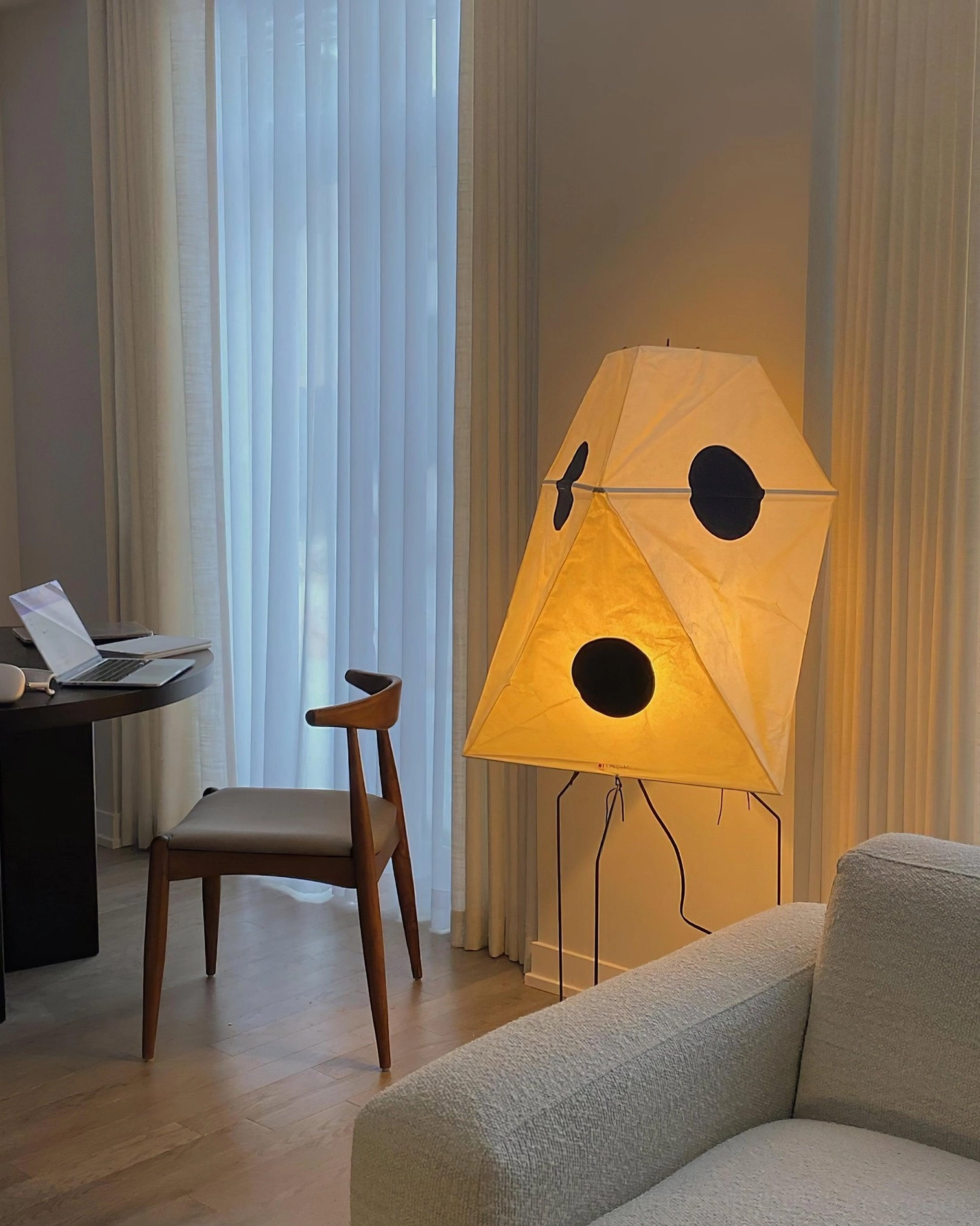 Akari UF3-Q Japanese washi paper floor lamp artistic statement piece in minimalist room