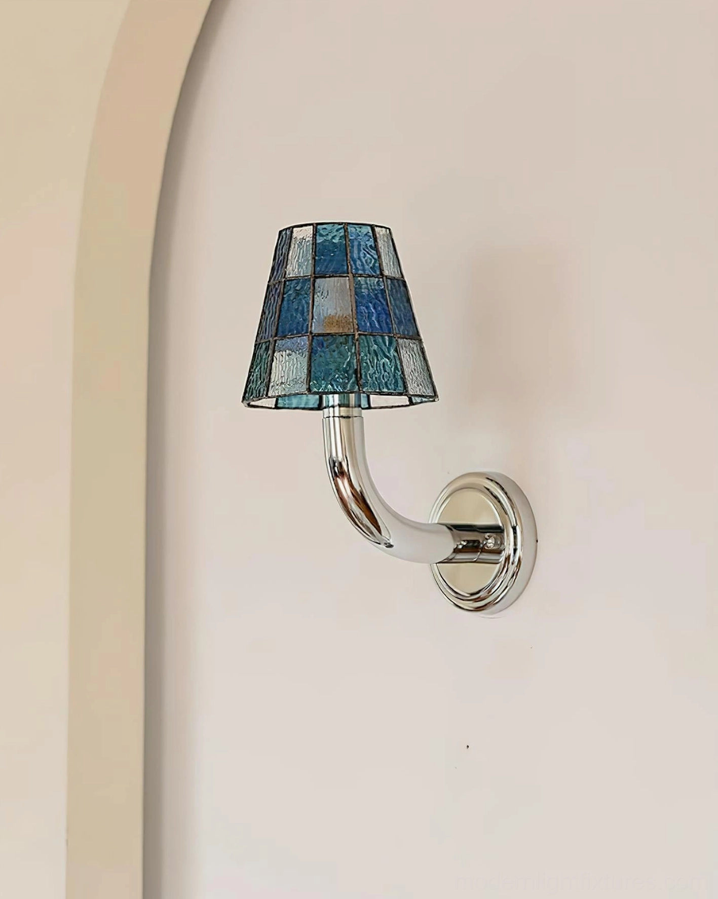 Contemporary Azurielle stained glass wall sconce showing geometric grid pattern and light diffusion