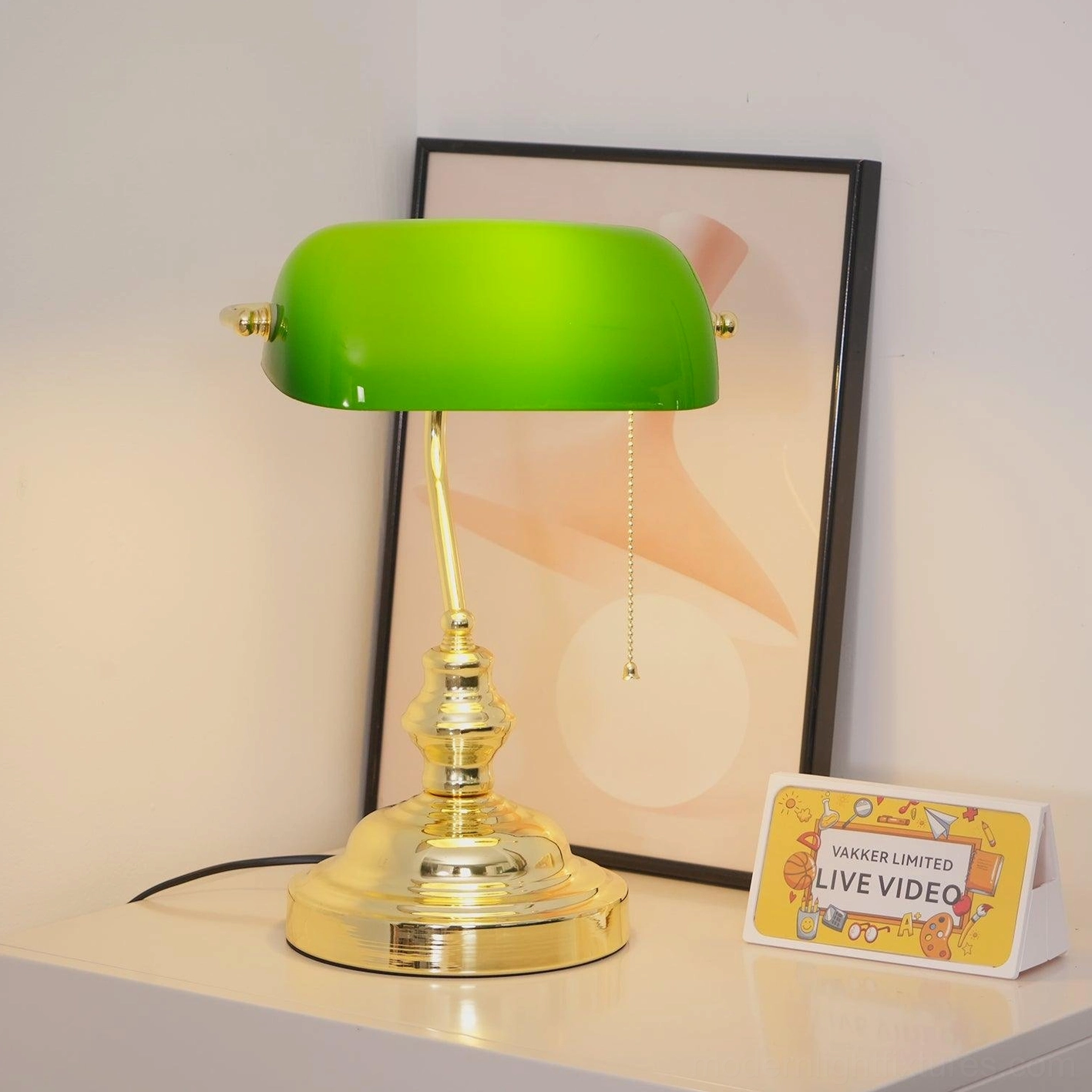 Banker table lamp with pull chain switch vintage operation mechanism