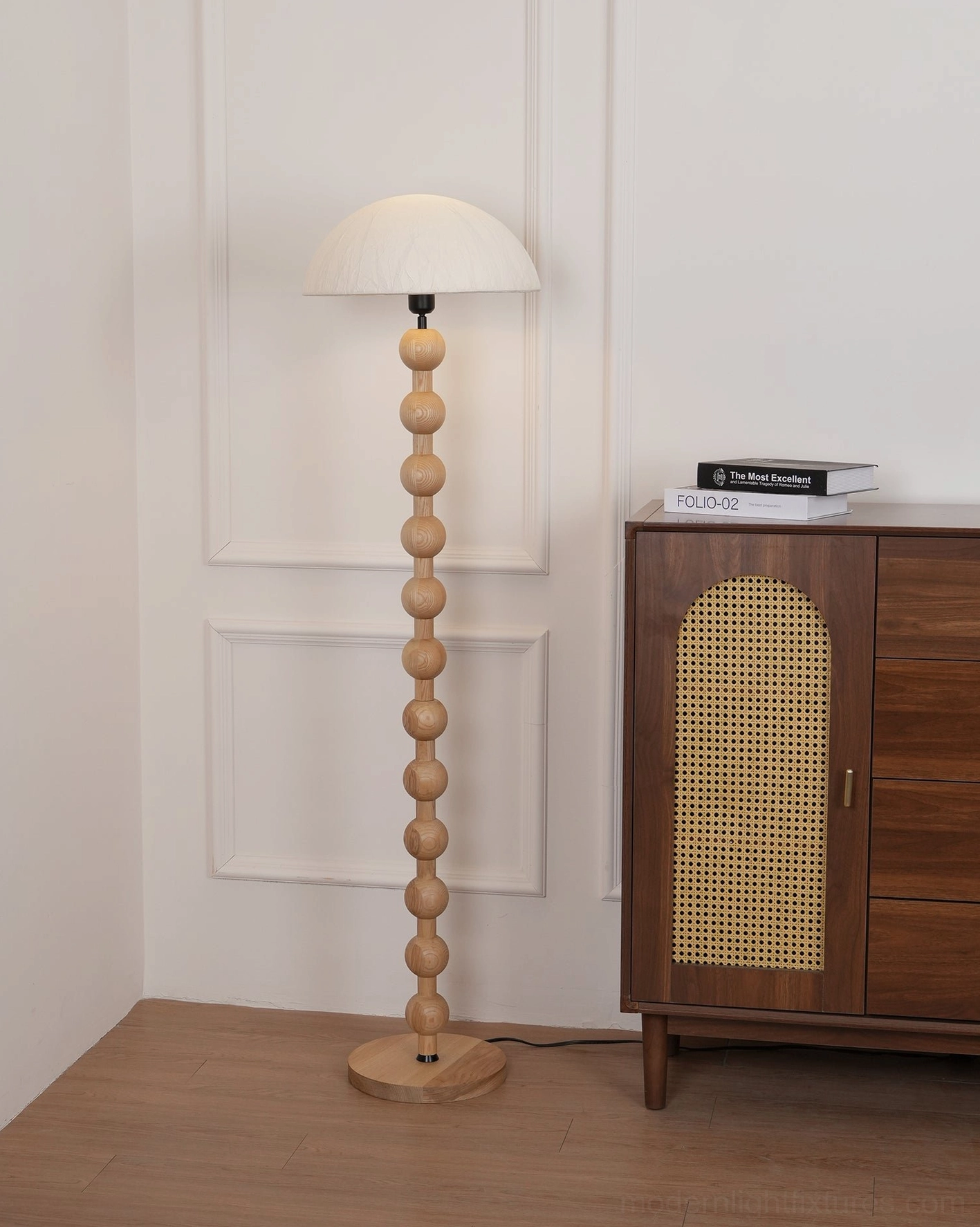 Beaded wood floor lamp Japanese wabi-sabi minimalist aesthetic principles