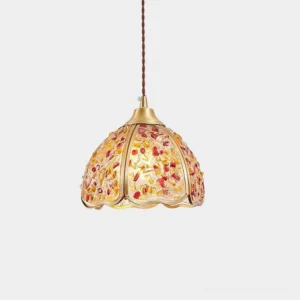 Beryl hand-crafted agate mosaic pendant lamp with scalloped silhouette and brass frame in studio close-up