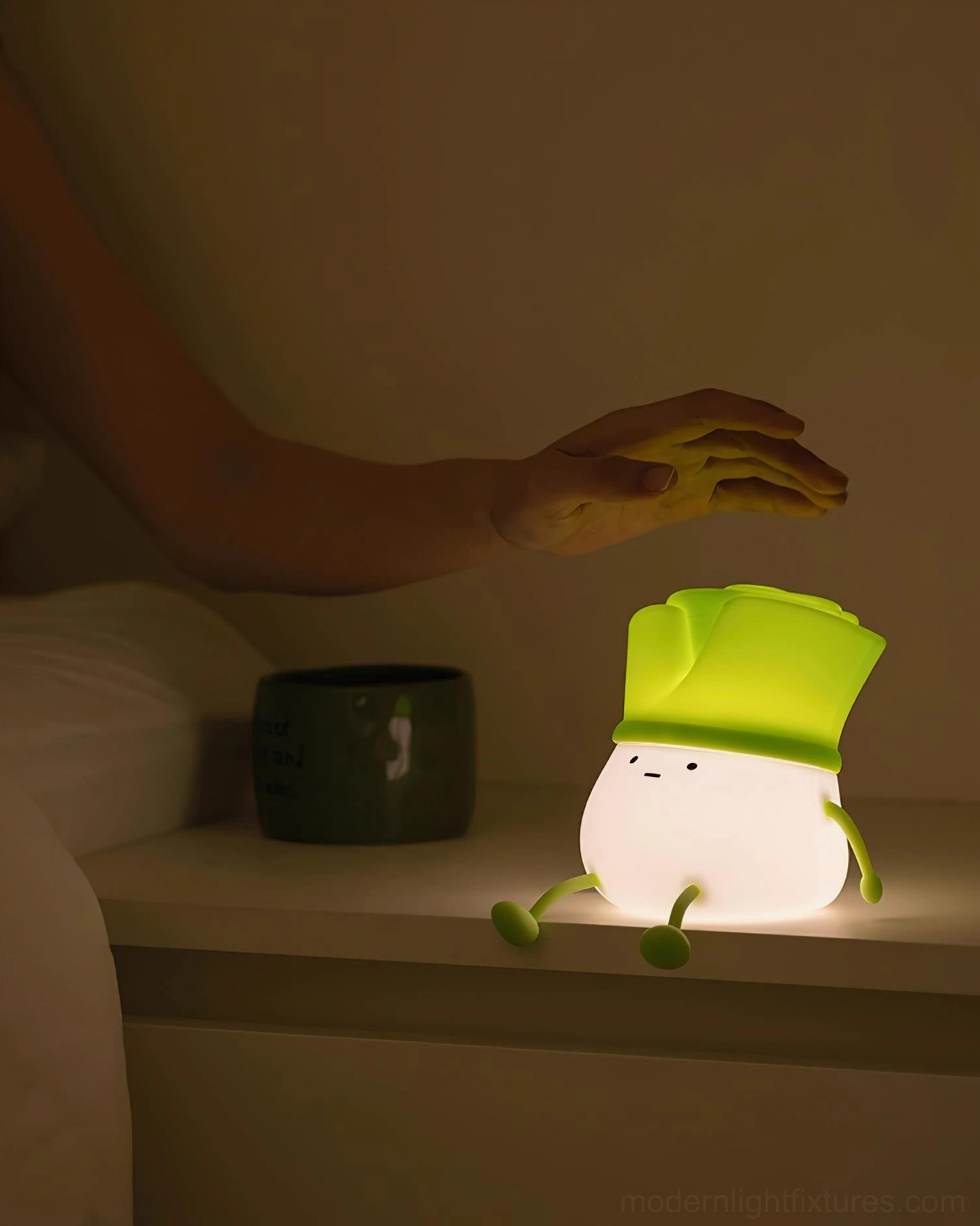 Bok choy character night light 3000K warm white color temperature