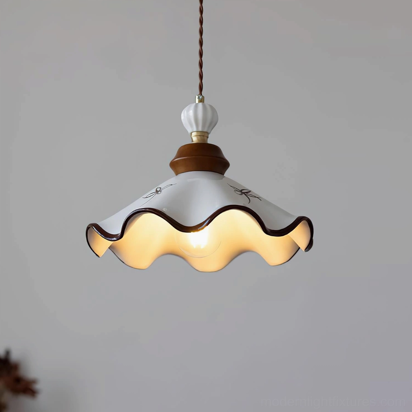 Model C ceramic pendant light, diameter 29.5cm (11.6 inches), height 21.5cm (8.4 inches), large dining area fixture