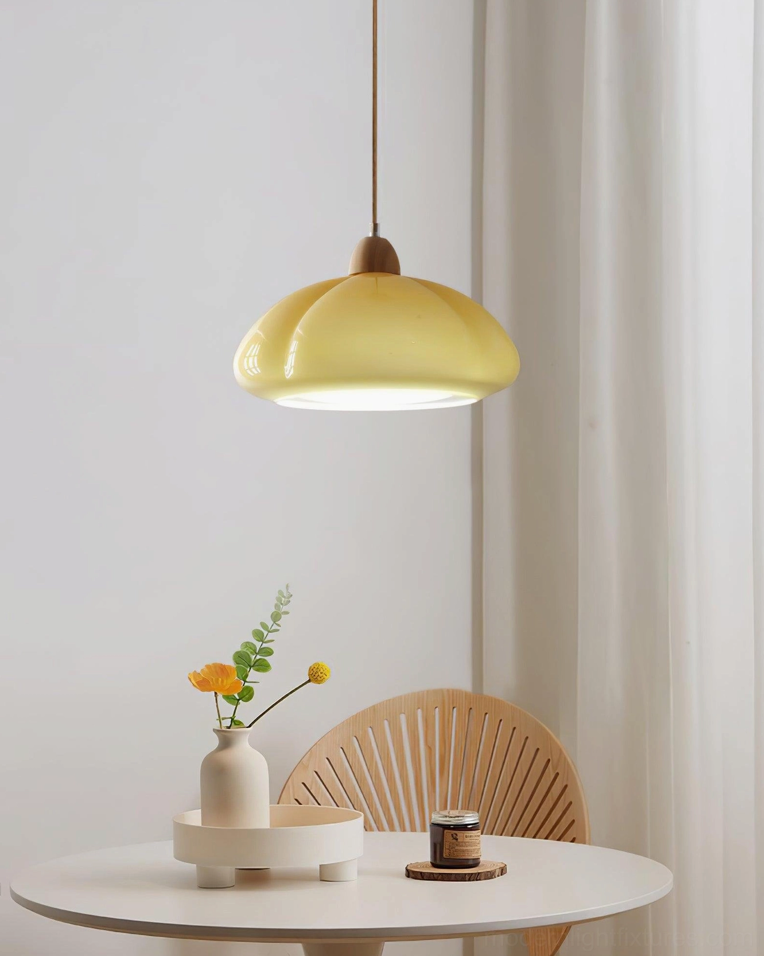 Cipola pumpkin pendant lamp overhead view showcasing mushroom silhouette and light diffusion