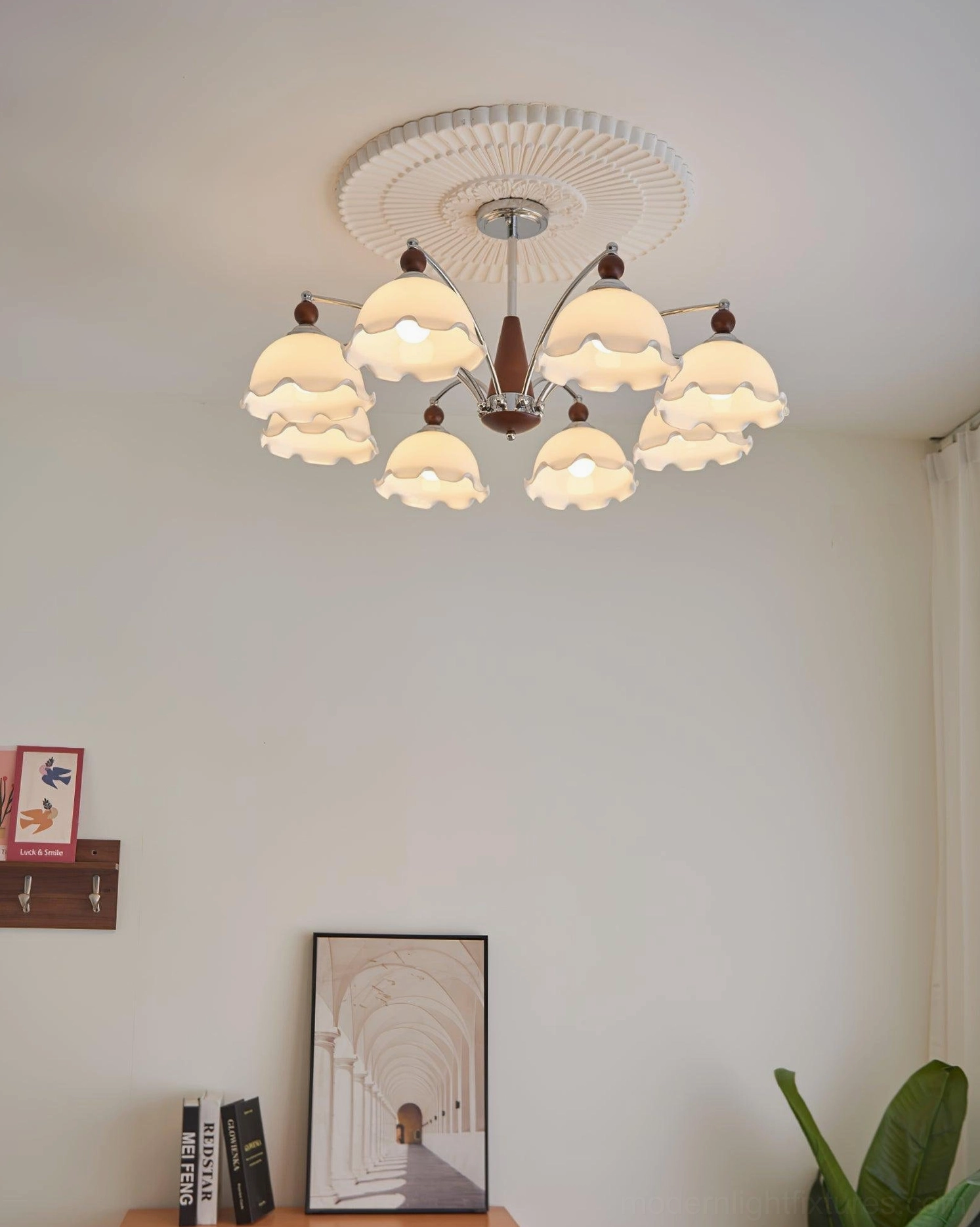 8-head Claudia Floral Chandelier ceiling installation warm ambient lighting retro design