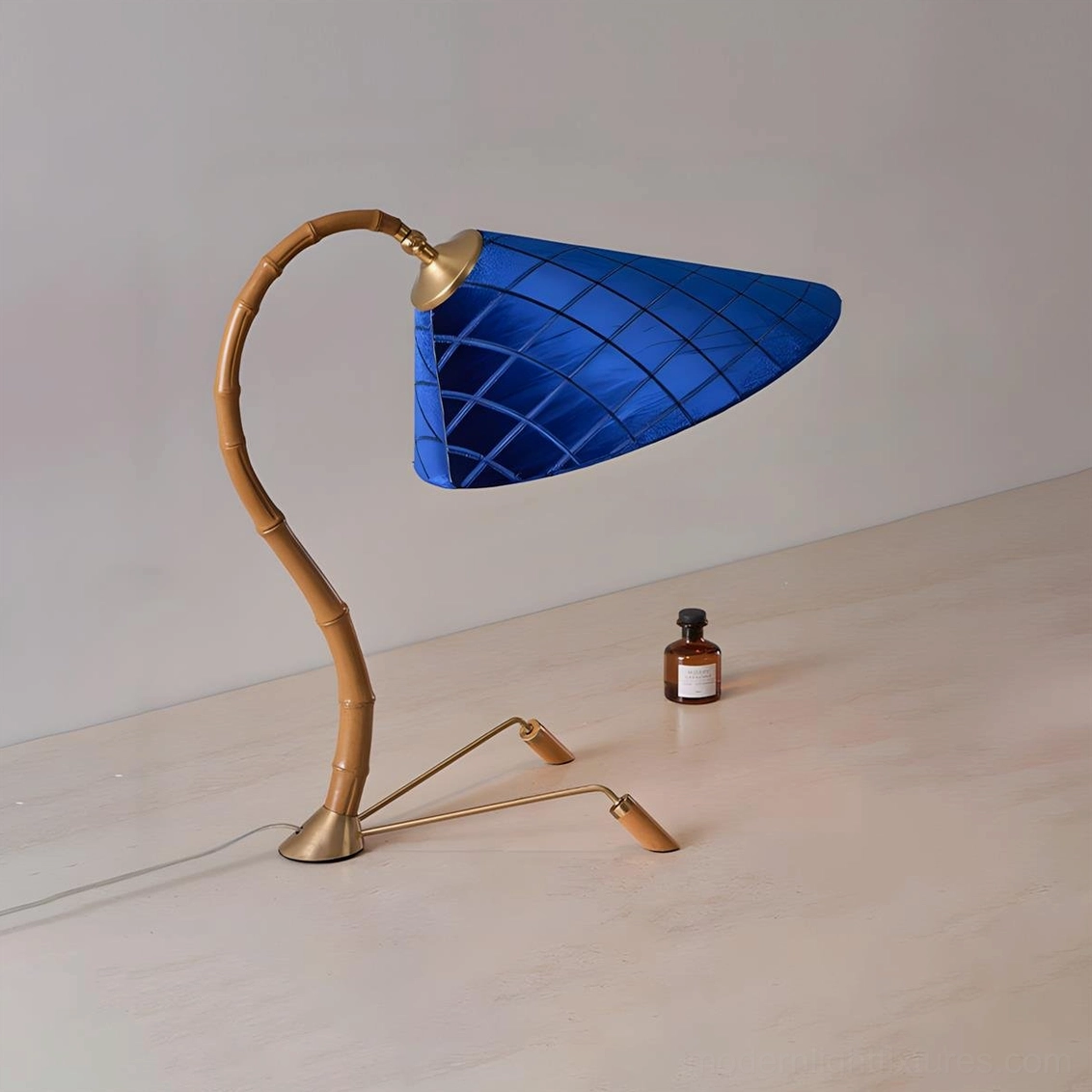 Cobalune modern table lamp detail view bamboo resin stem construction craftsmanship