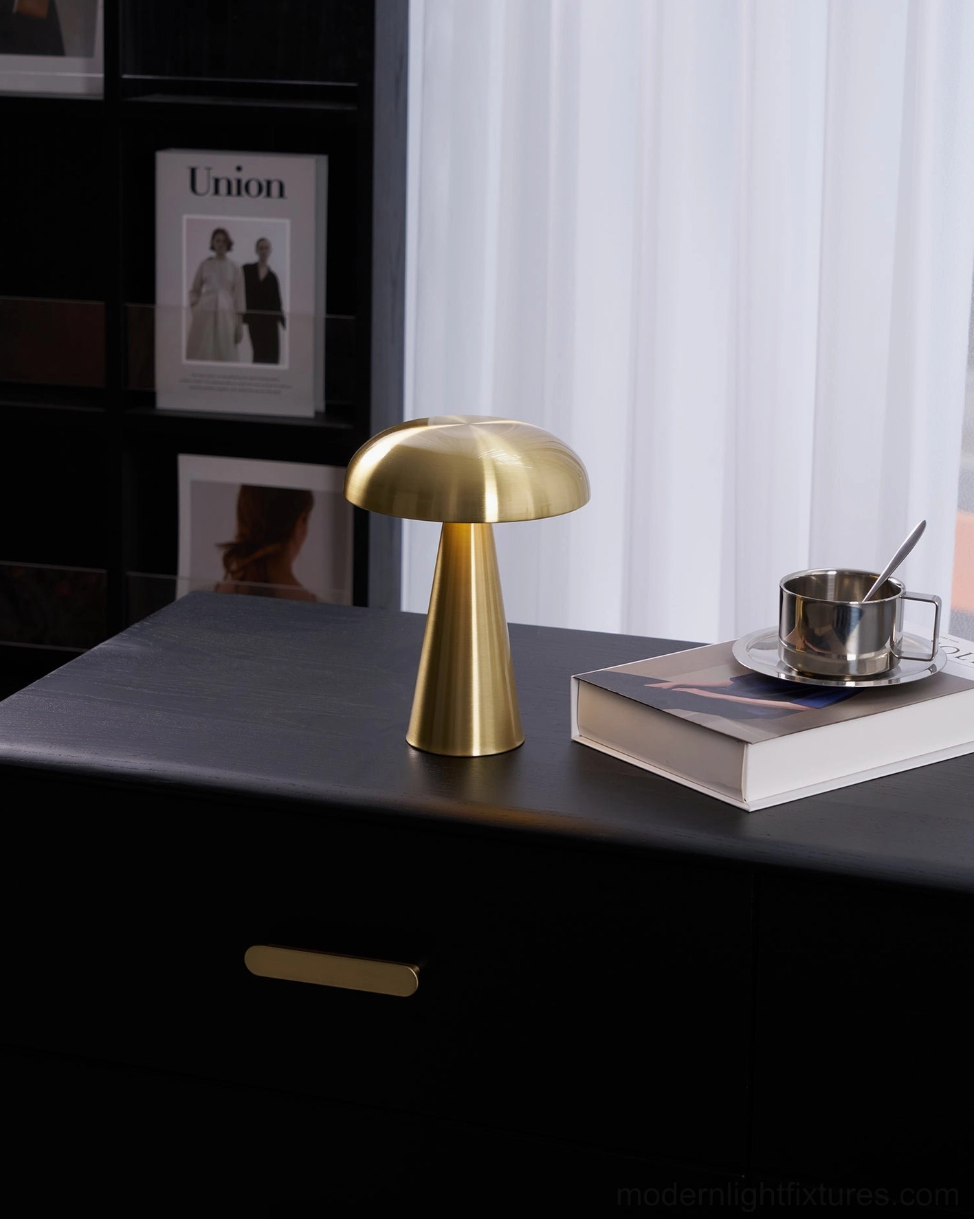 Como cordless table lamp craft room studio cool white lighting color temperature
