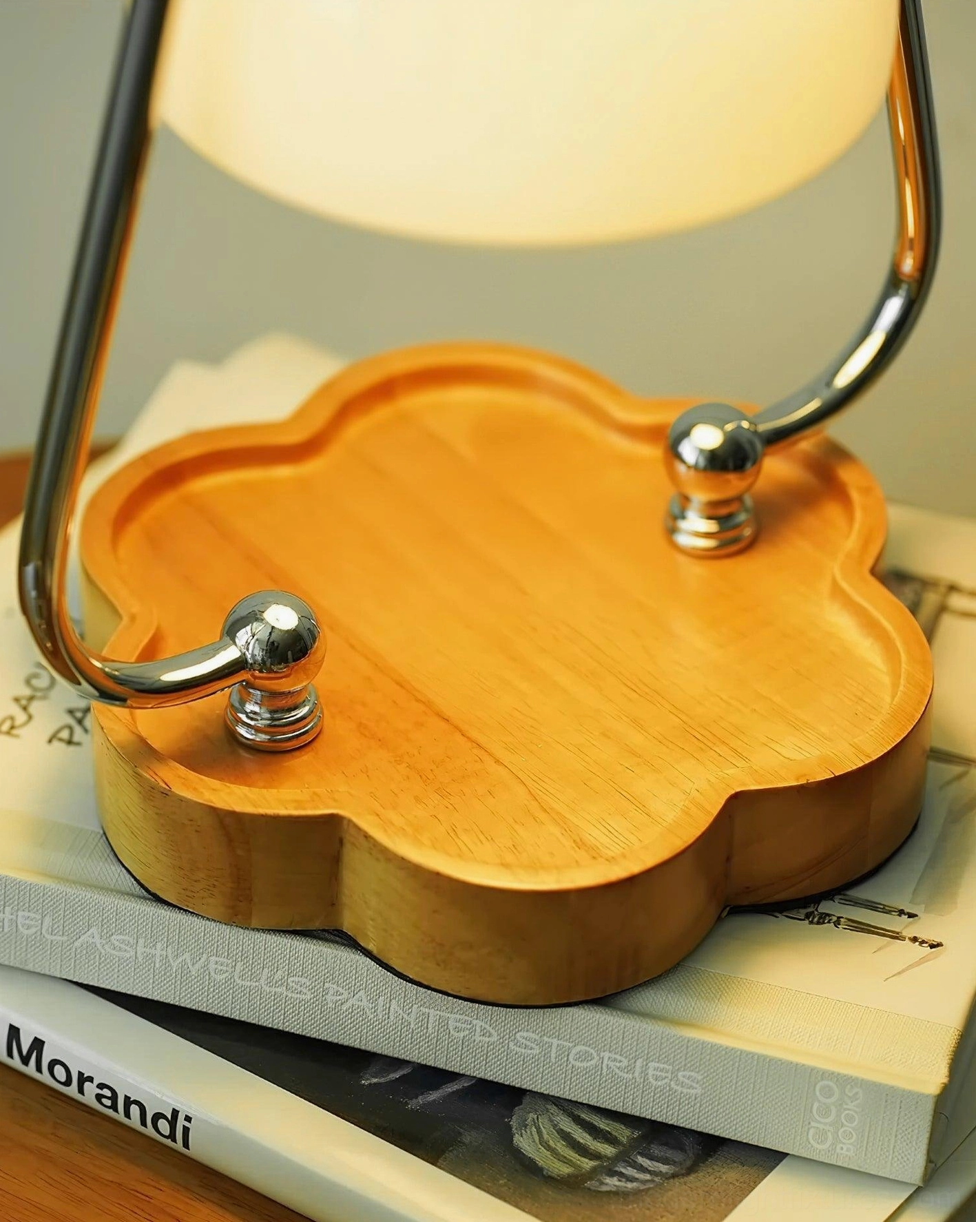 Modern minimalist candle warmer table lamp styling and placement in contemporary home