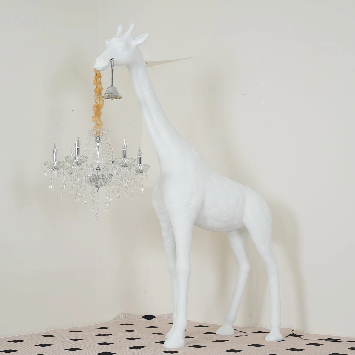 Contemporary giraffe statue floor lamp artistic statement with resin form and crystal pendant illumination
