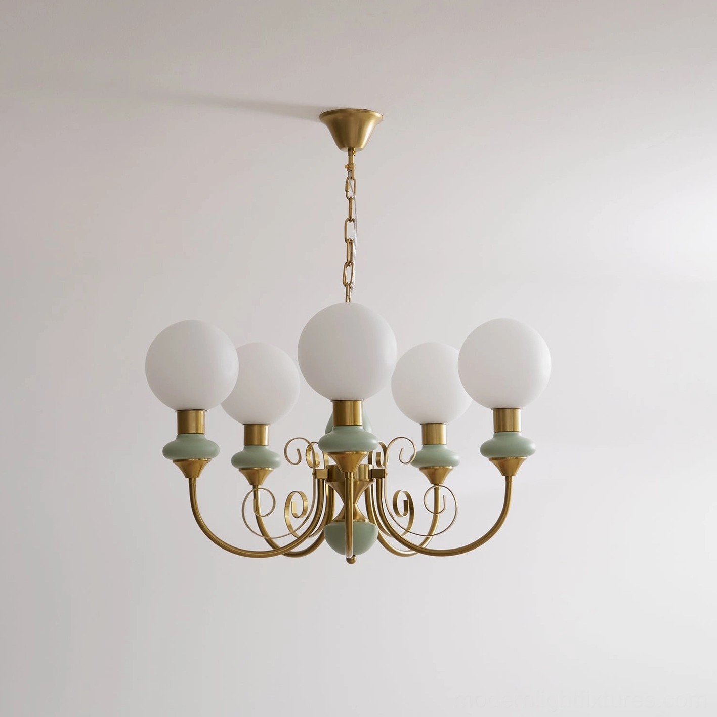 Contemporary glass pendant chandelier with dimmer compatible wiring, mood lighting