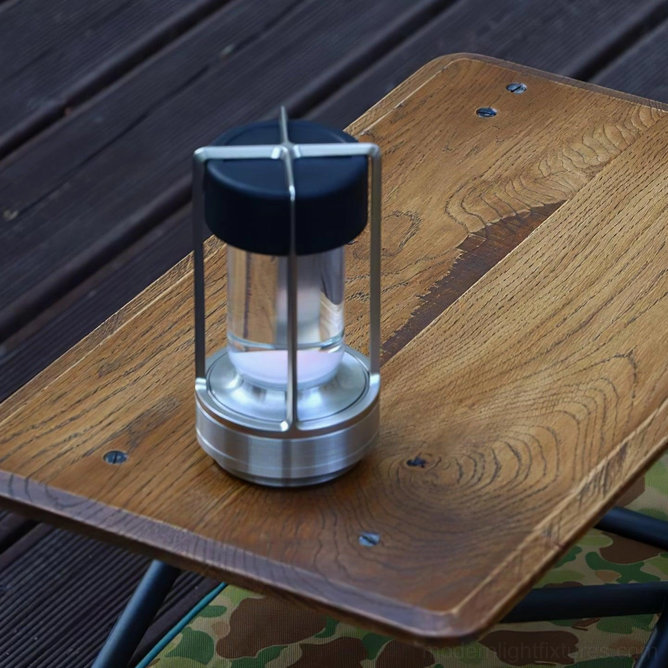 Built-in battery cordless table lamp with three-color changing LED light modes, rechargeable lighting solution