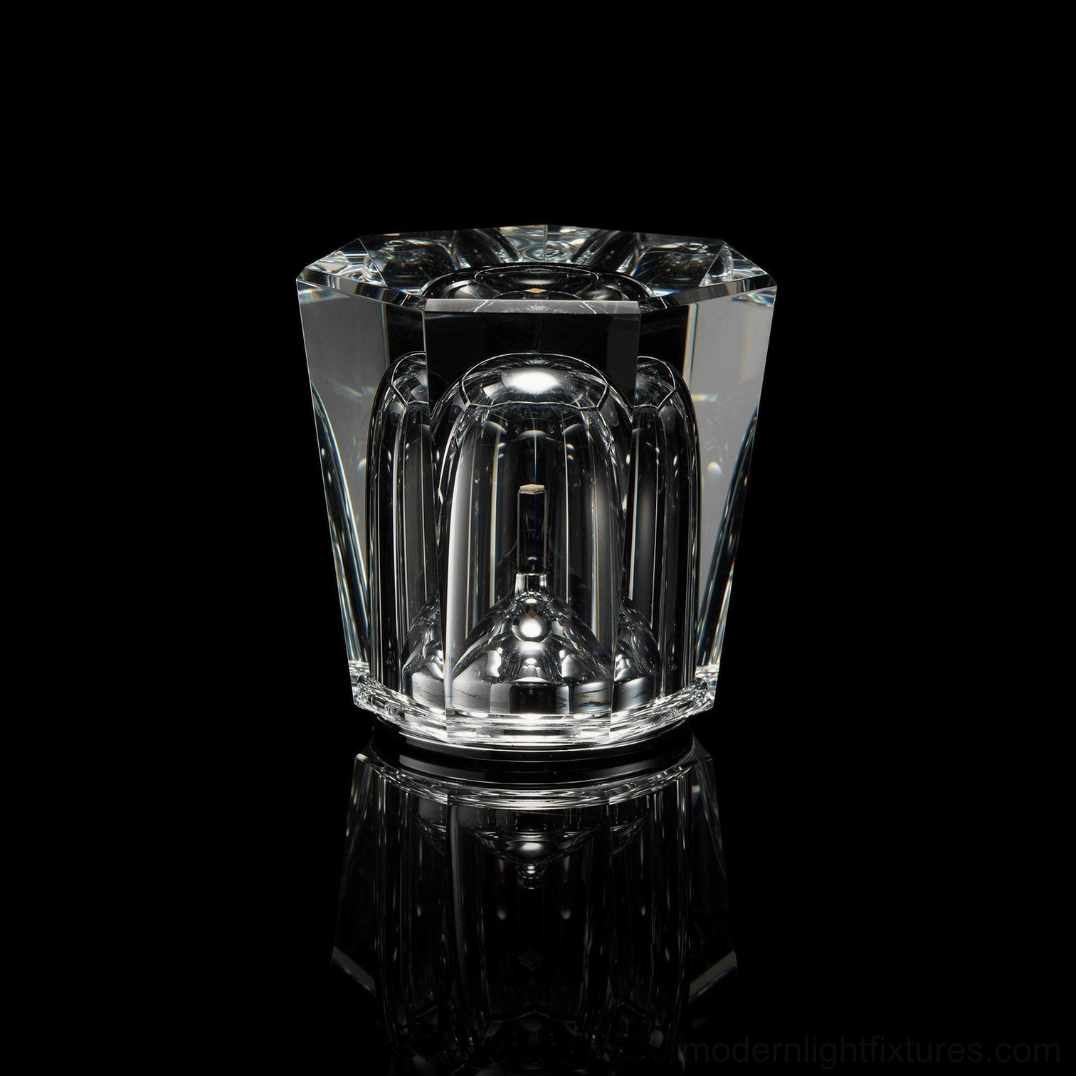 Crystal diamond table lamp ambiance lighting, bedside positioning, warm glow perfect for bedroom relaxation and sleep preparation