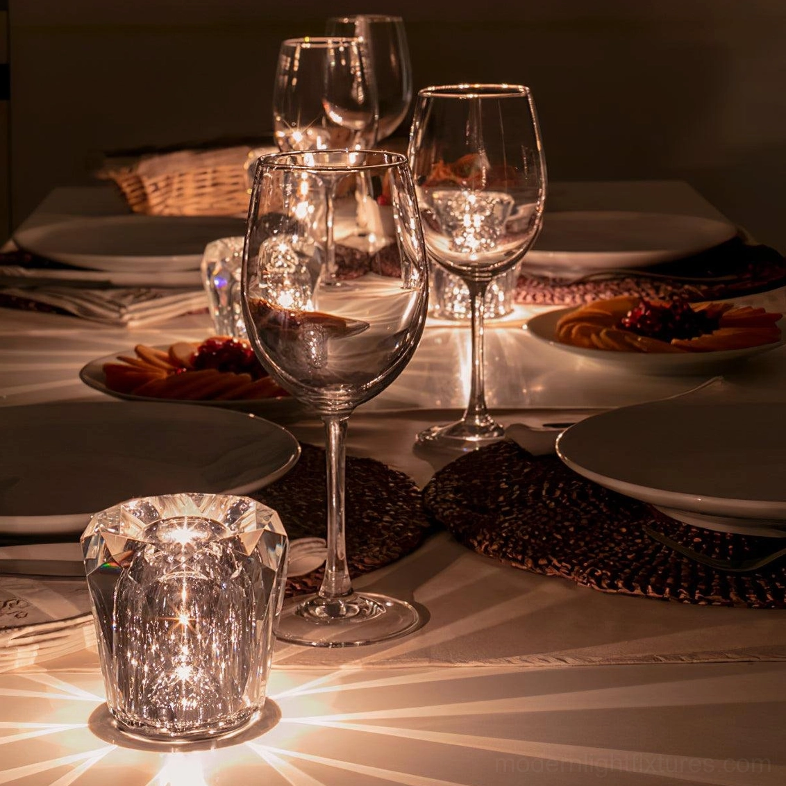 Hand-cut crystal diamond table lamp detail view, faceted glass surface precision polishing, luxury lighting fixture design