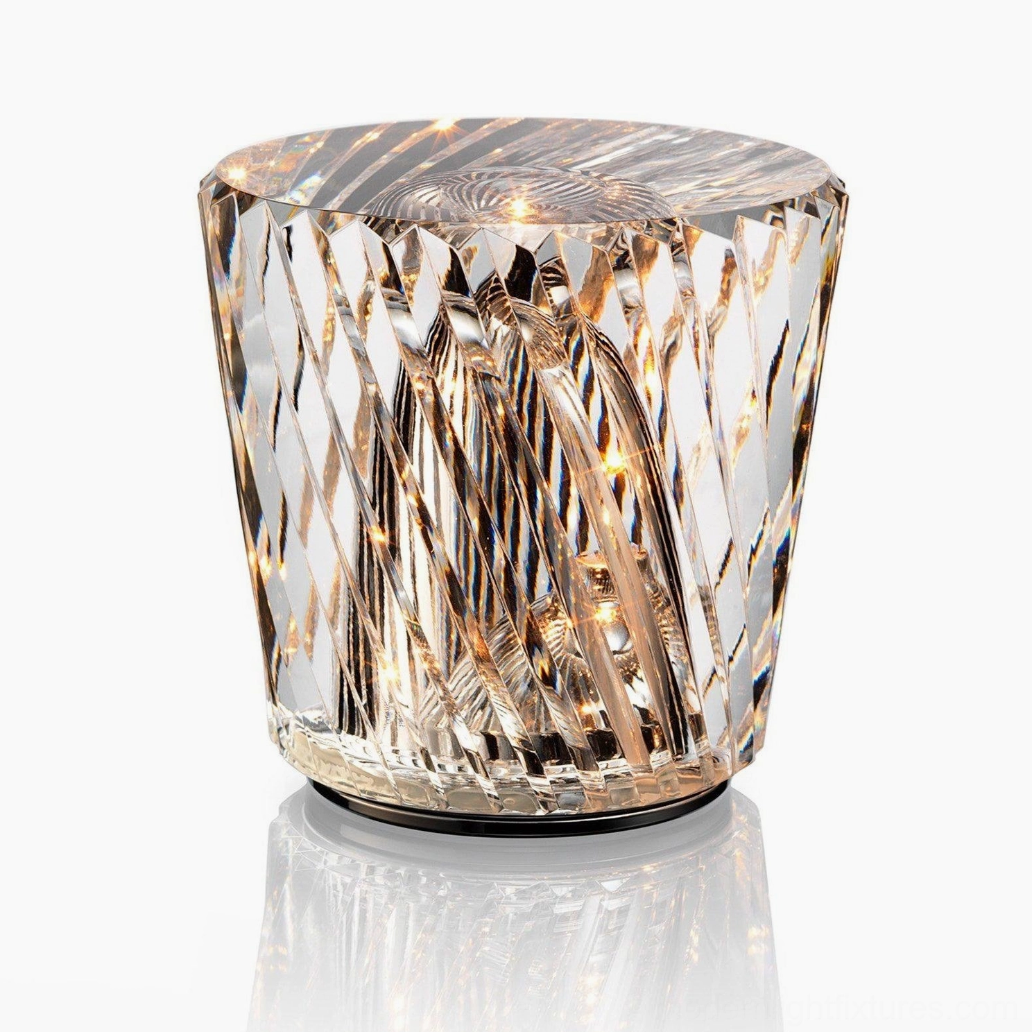 Crystal diamond table lamp product photography showcase, hand-cut faceted clear crystal premium quality, luxury lighting fixture