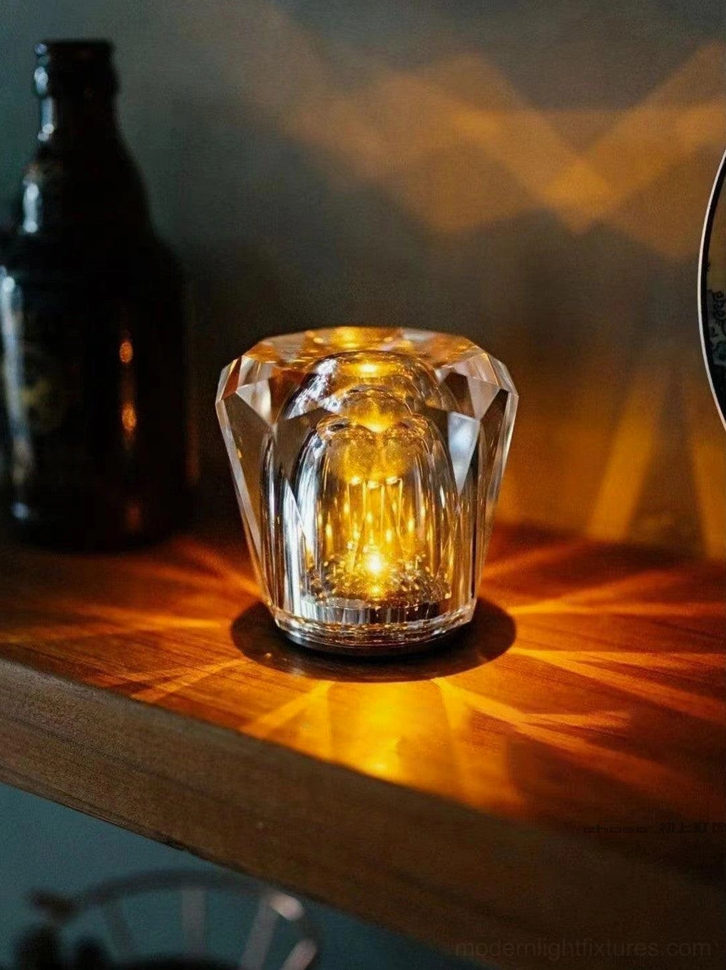 Crystal diamond table lamp shipping regions map, United States Japan Australia European Union delivery availability visualization