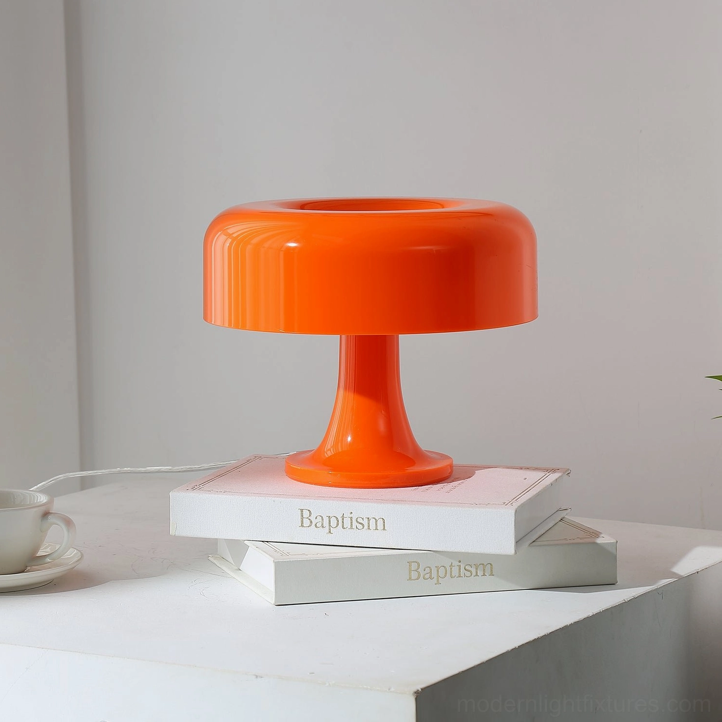 Donula sculptural table lamp in home office workspace with contemporary styling