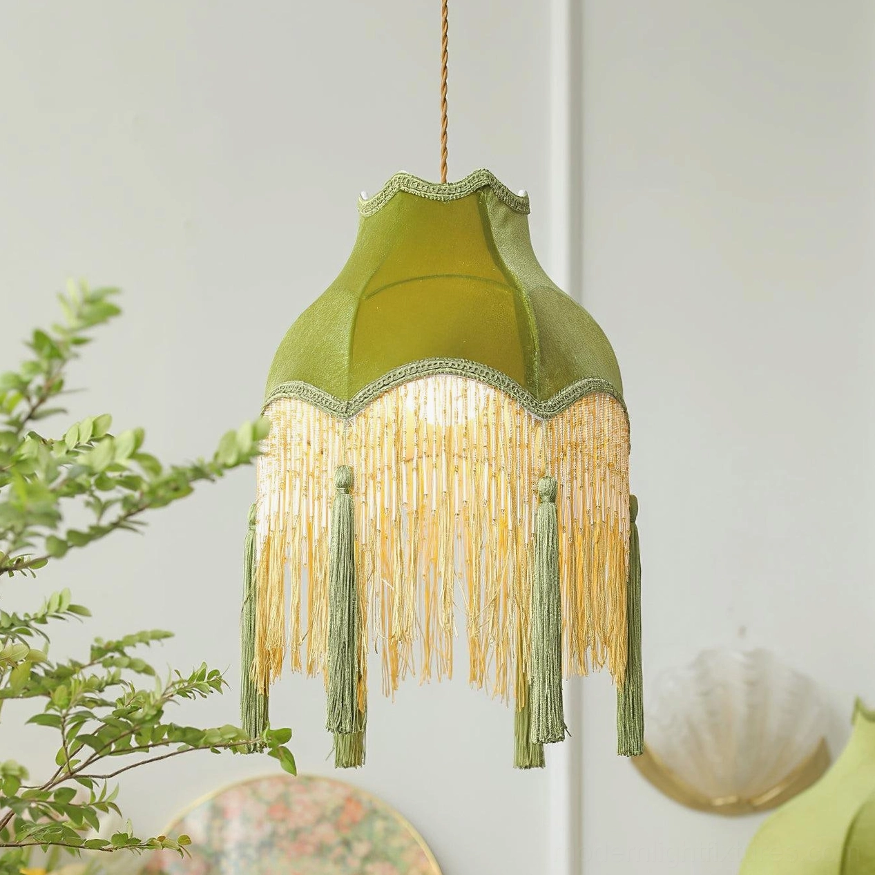 Fina 30cm small green tassel pendant light variant compact size