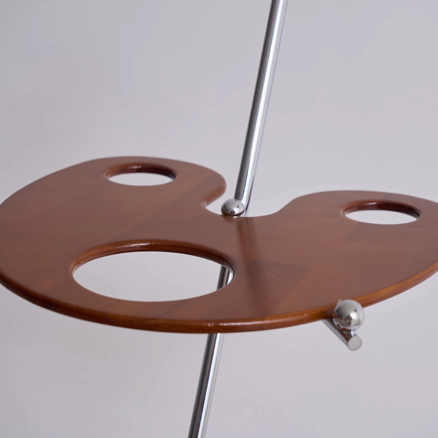 Designer floor lamp with EU UK AU US plug options showing global compatibility for international use