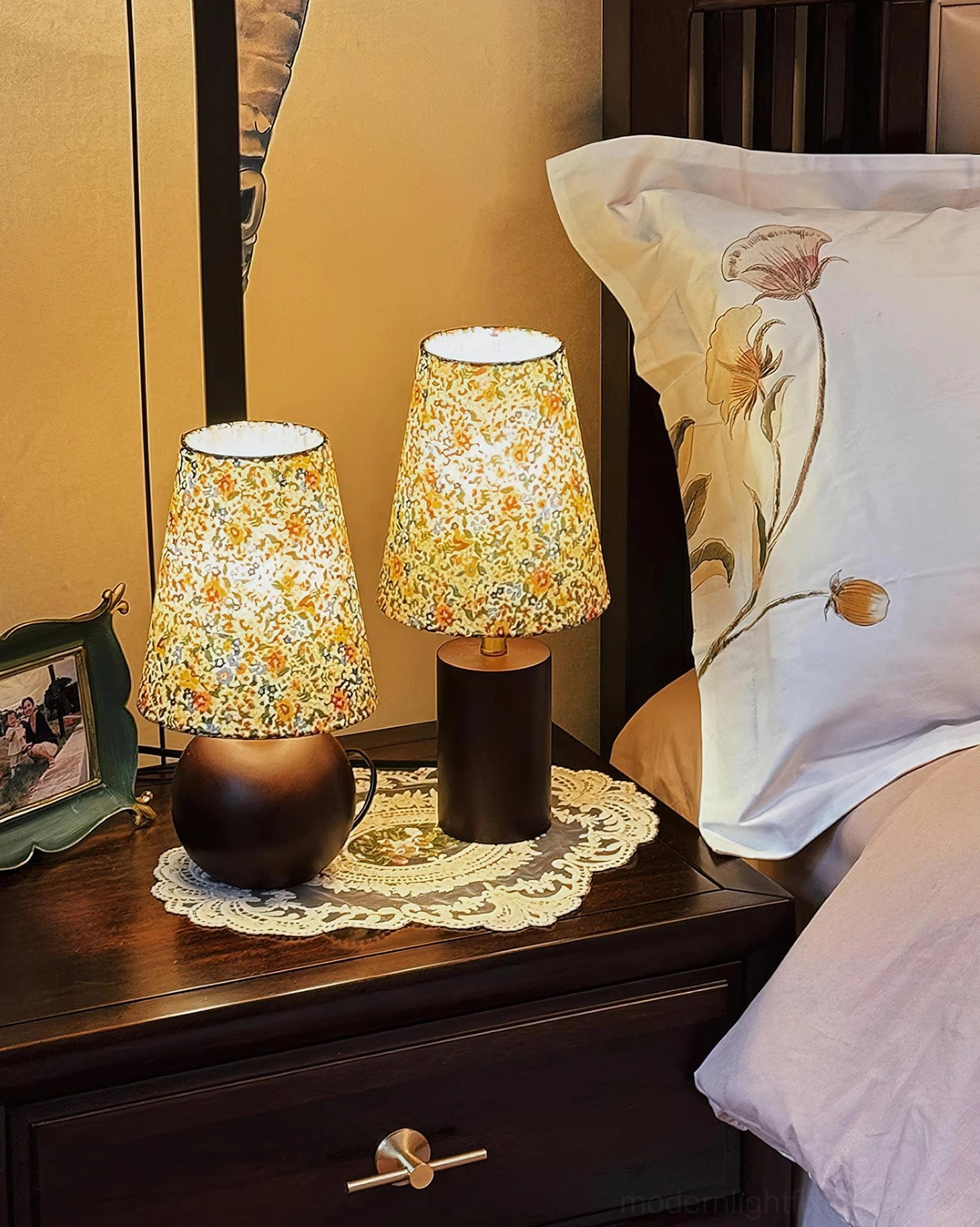 Floral table lamp multiple angles showing spherical and cylindrical base options