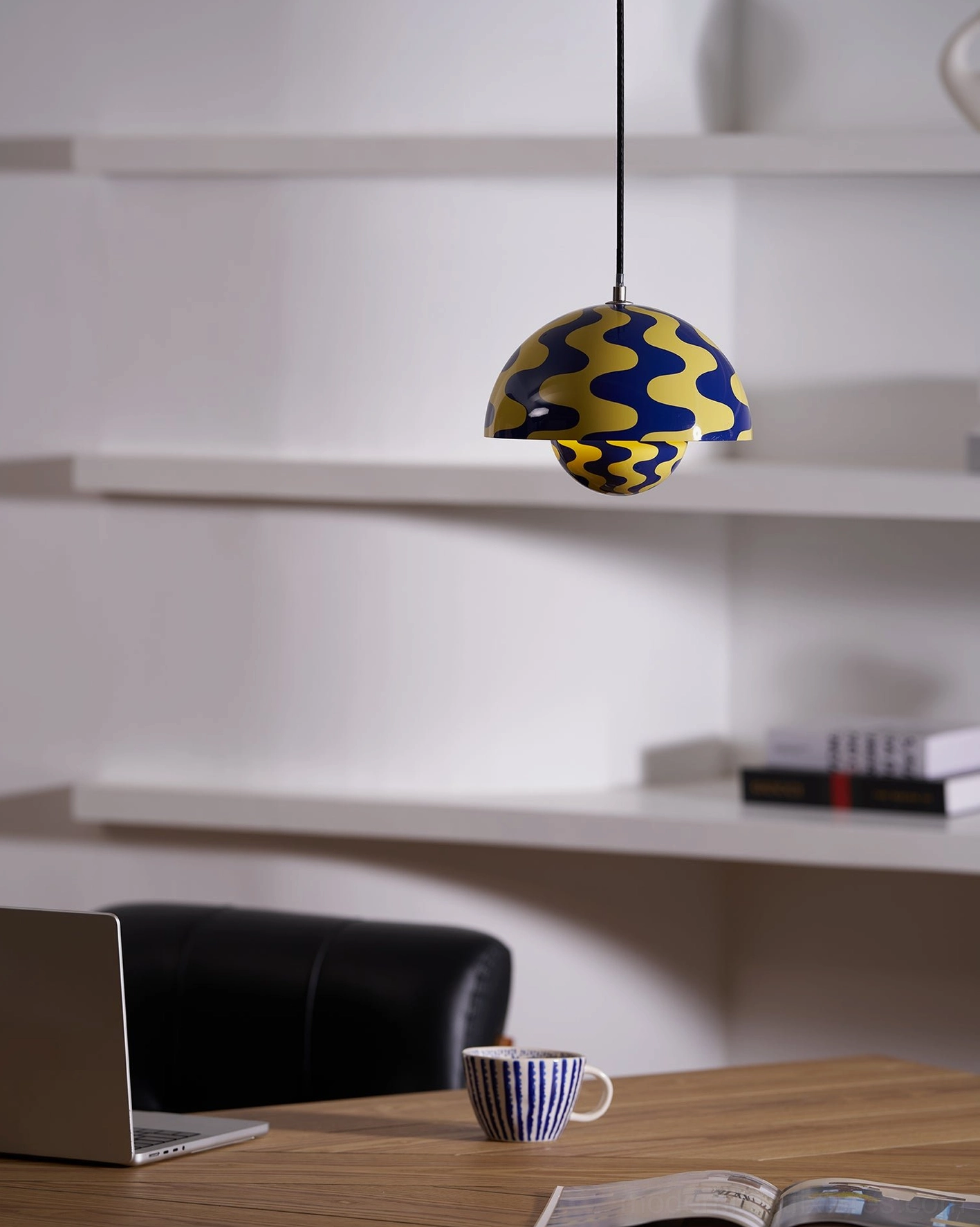 Flowerpot pendant light in Scandinavian interior with light wood and minimal elements