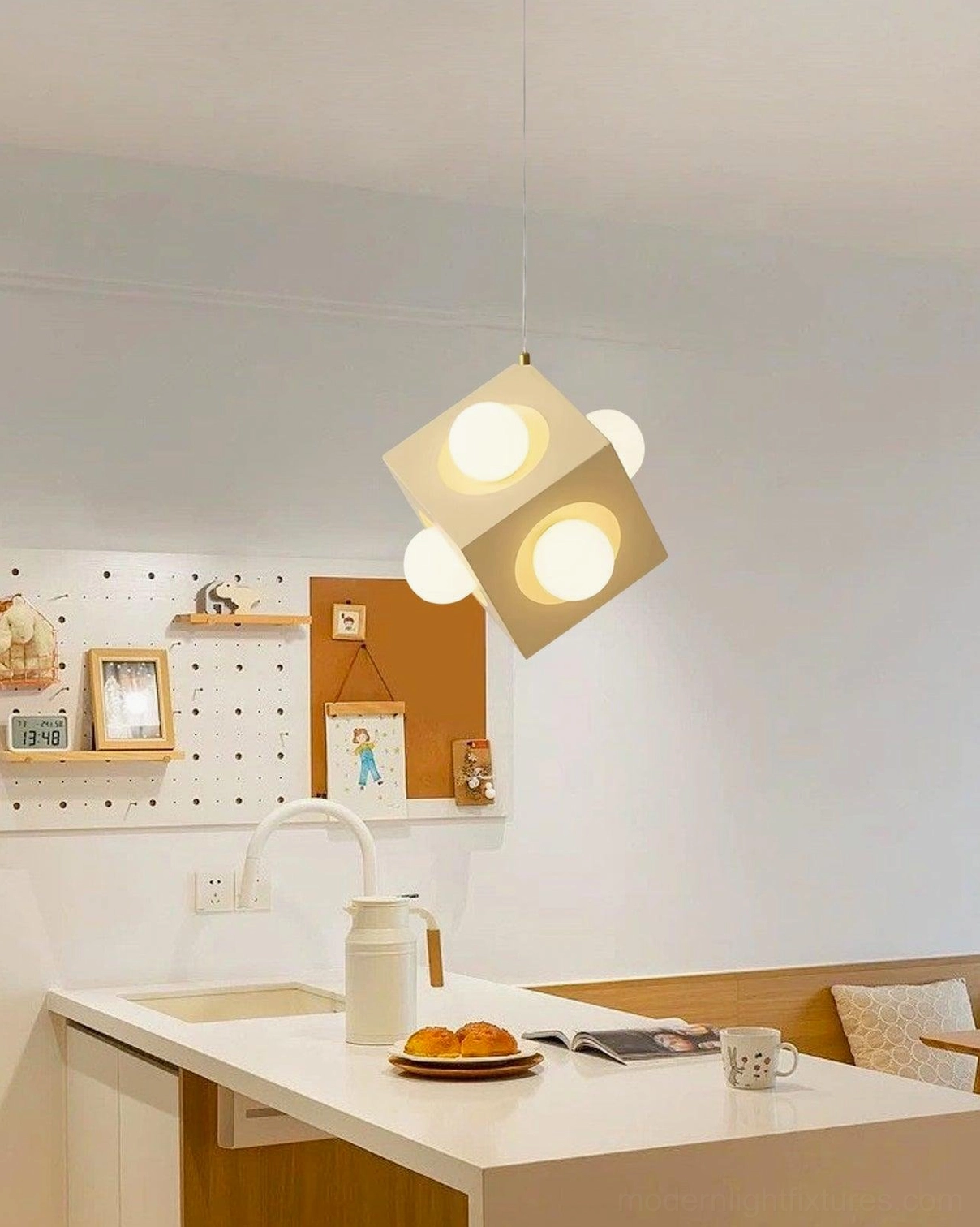 Contemporary cubic LED pendant lamp demonstrating warm 3000K color temperature and aluminum construction