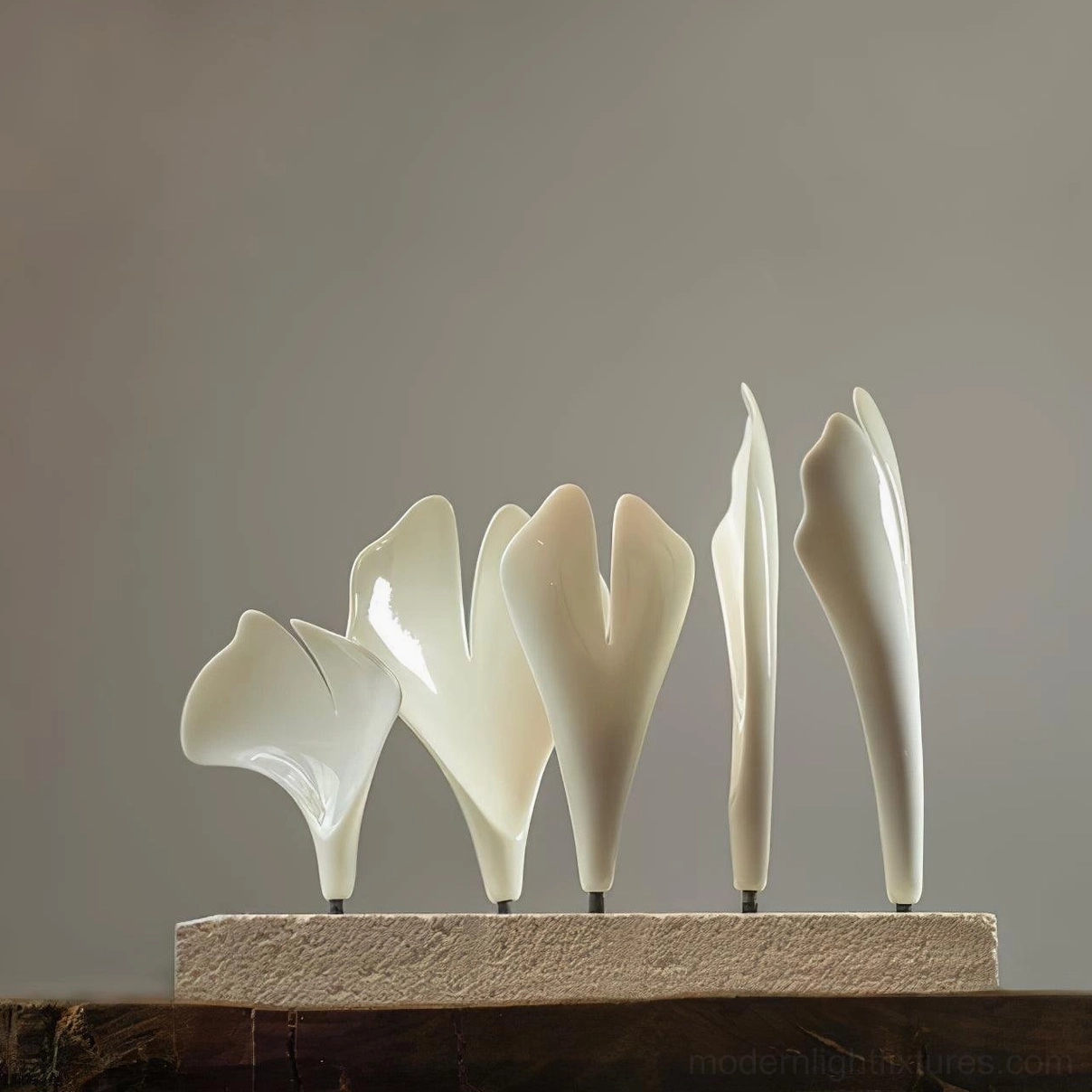 Modern ginkgo leaf chandelier with flexible metal framework and customizable asymmetrical arrangement
