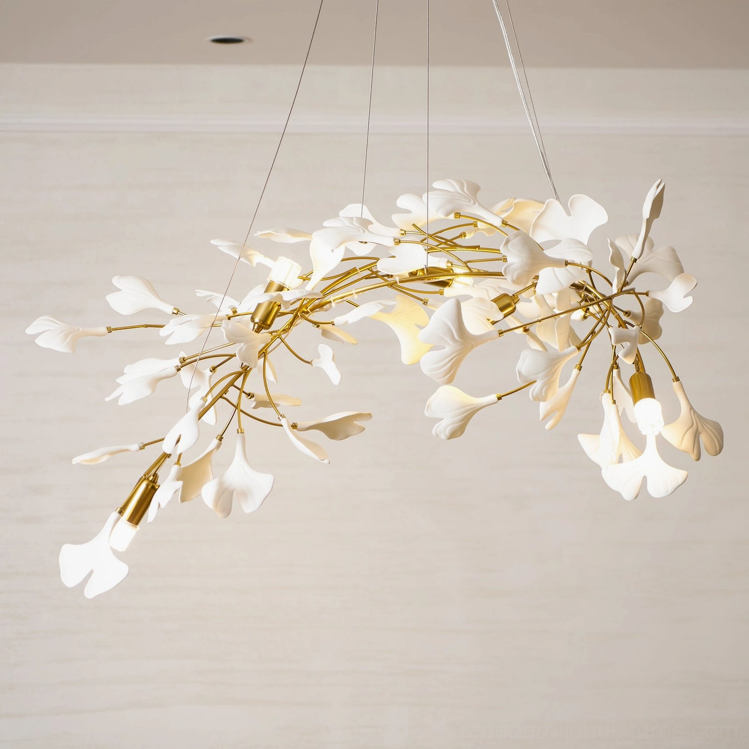 Ginkgo leaf chandelier 100cm size with warm ambient lighting effect