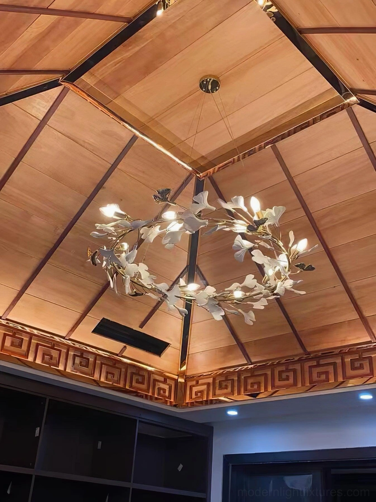 Ginkgo leaf U-style chandelier - large size suitable for spacious dining rooms and foyers
