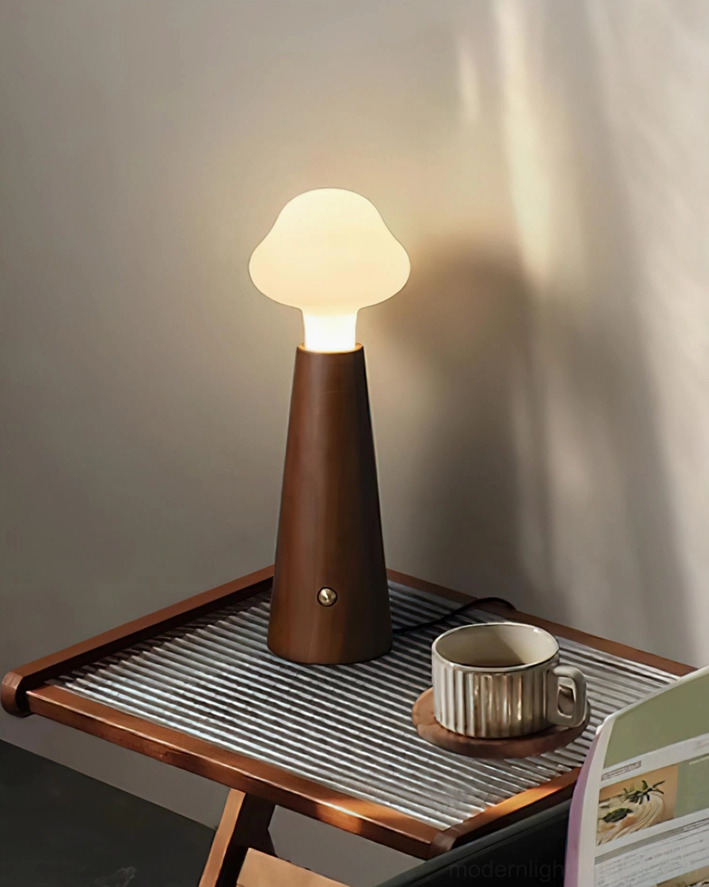 Granada contemporary table lamp integrated LED warm white 3000K