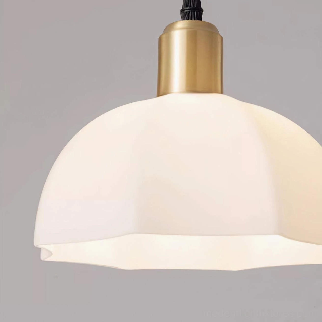 Horn scalloped pendant light in residential interior ambient lighting effect