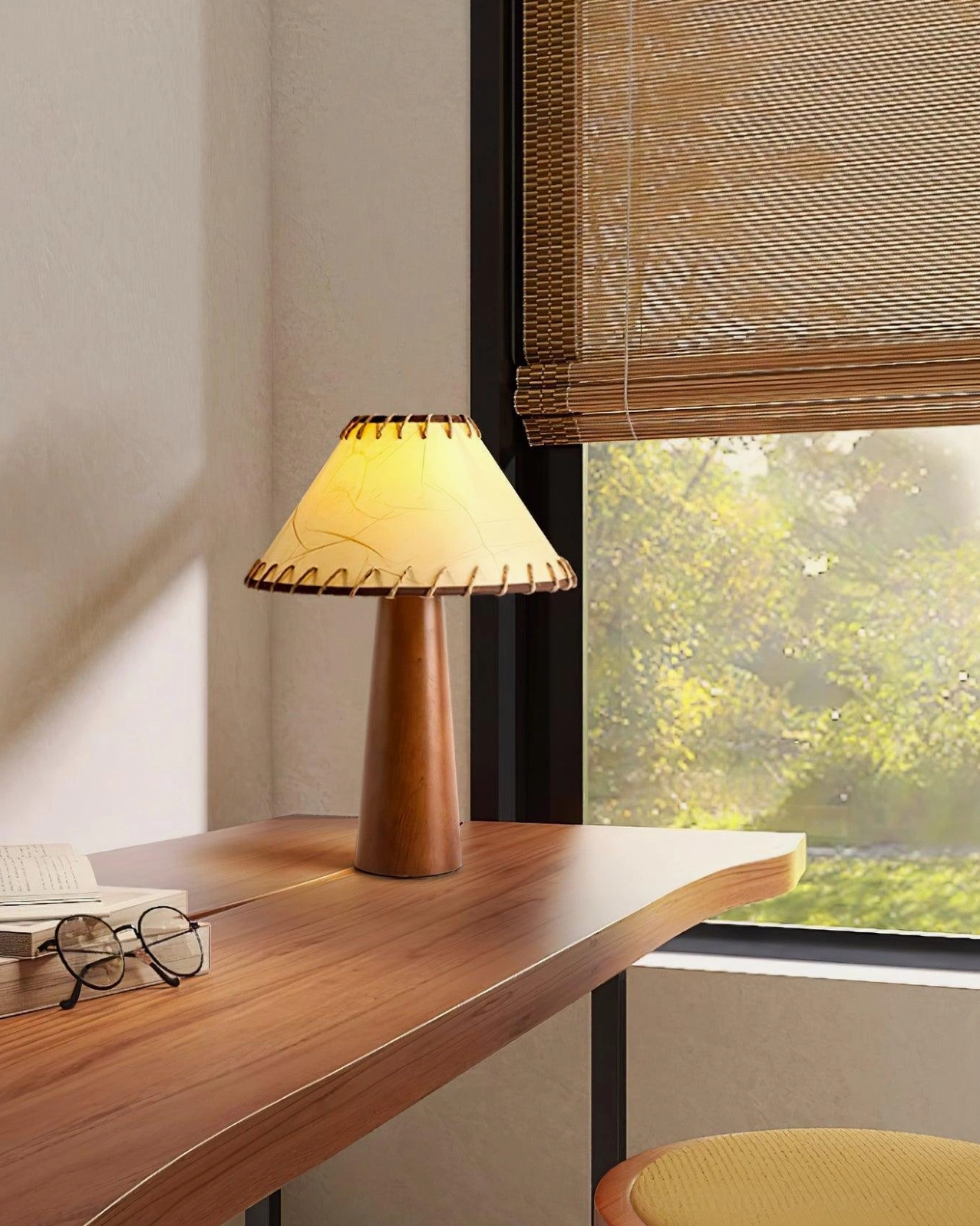 Kibo wood table lamp E26 E27 socket compatible with LED and incandescent bulbs for flexible lighting options