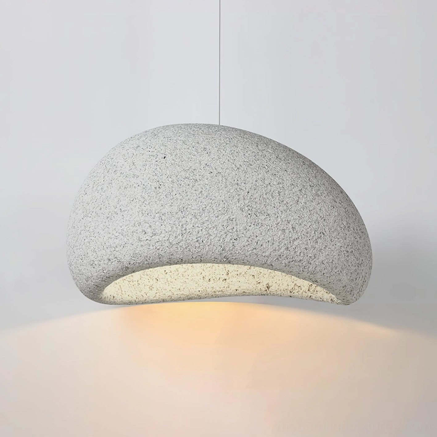 Kioto wabi-sabi pendant lamp showing curved silhouette and textured material finish