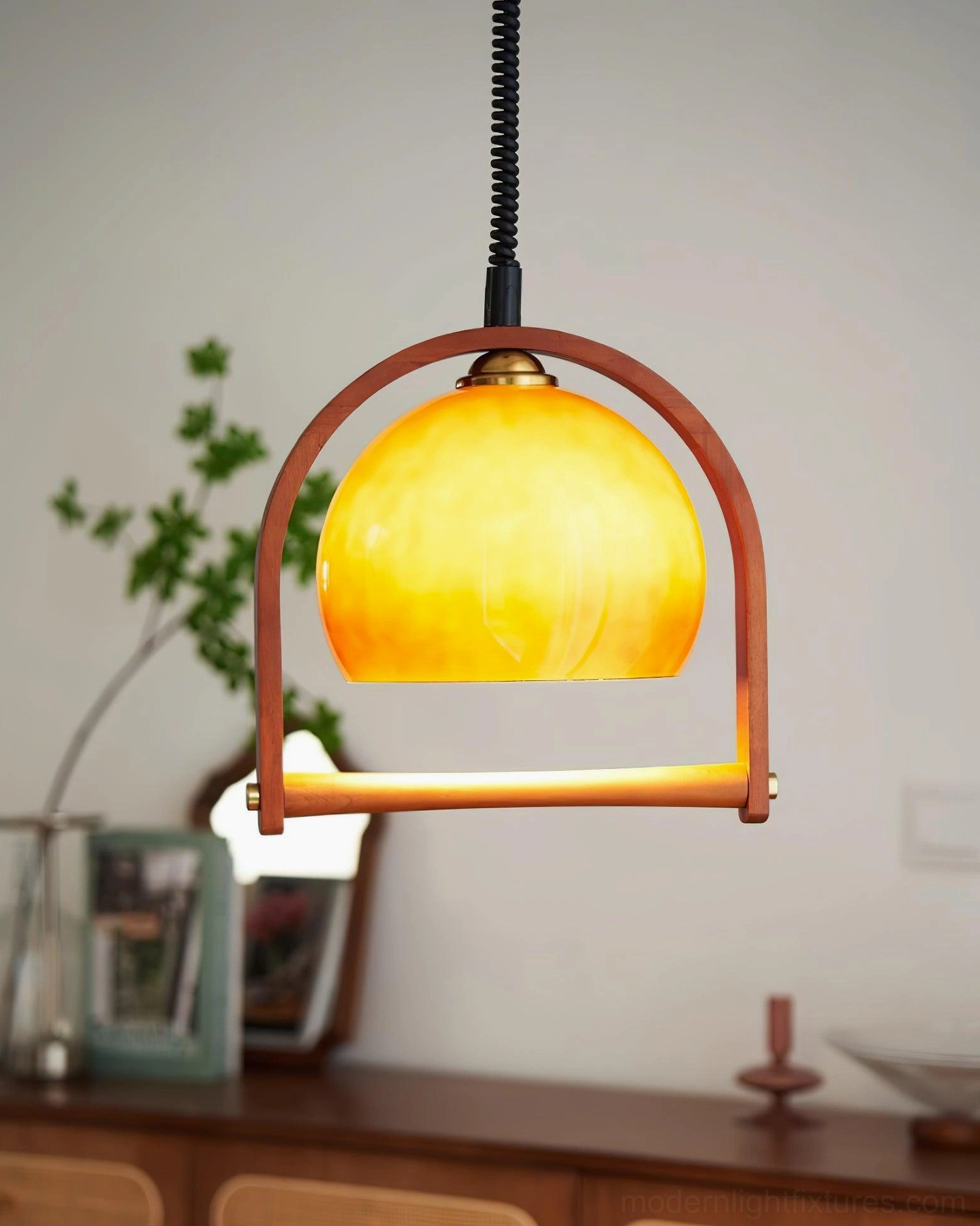 Kleine stretchable pendant light AC 110-240V universal voltage certification standards