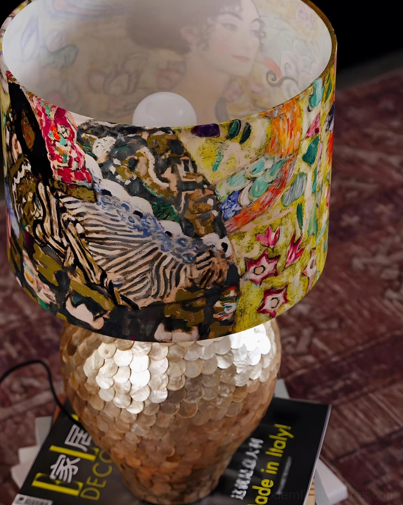 Klimora table lamp side profile highlighting sculptured hand-textured golden base and proportions in home interior