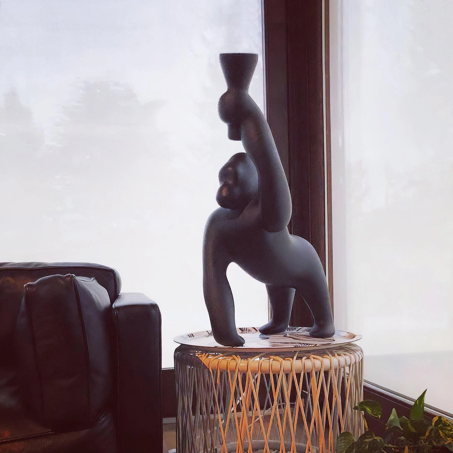Kong floor lamp integrated LED warm white 3000K illumination detail, showing light distribution and embedded lighting technology