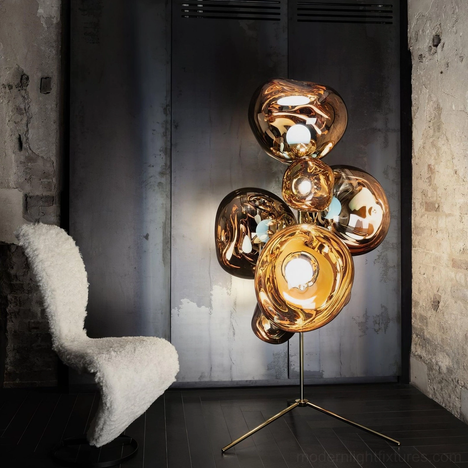 Lava bubble floor lamp three-quarter view highlighting shade arrangement and metal stand
