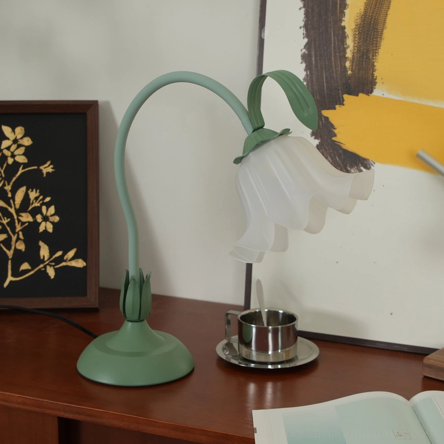Lily flower table lamp modern design certified for North America Europe Australia