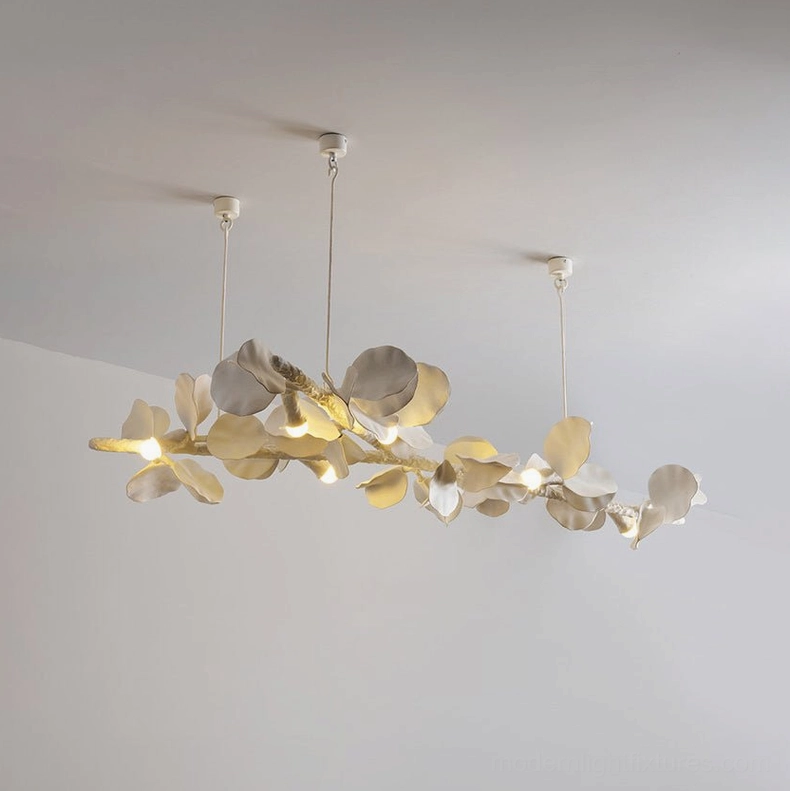 Largest Liria linear chandelier configuration - L150 × H35 cm (59" × 14") with 6 lights and 3 drop rods over dining surface