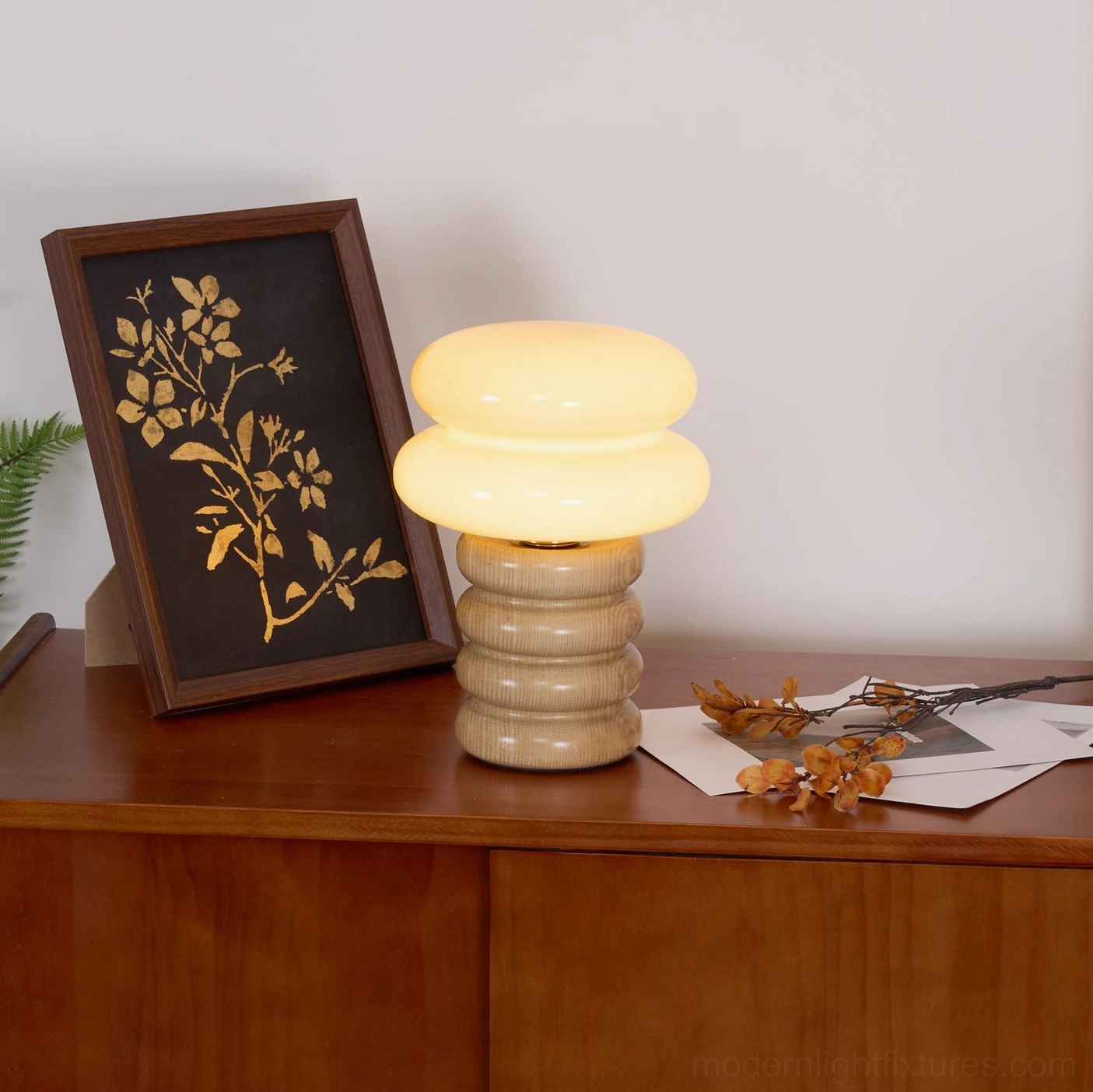 Modern table lamp bedroom living room multi-functional contemporary lighting solution