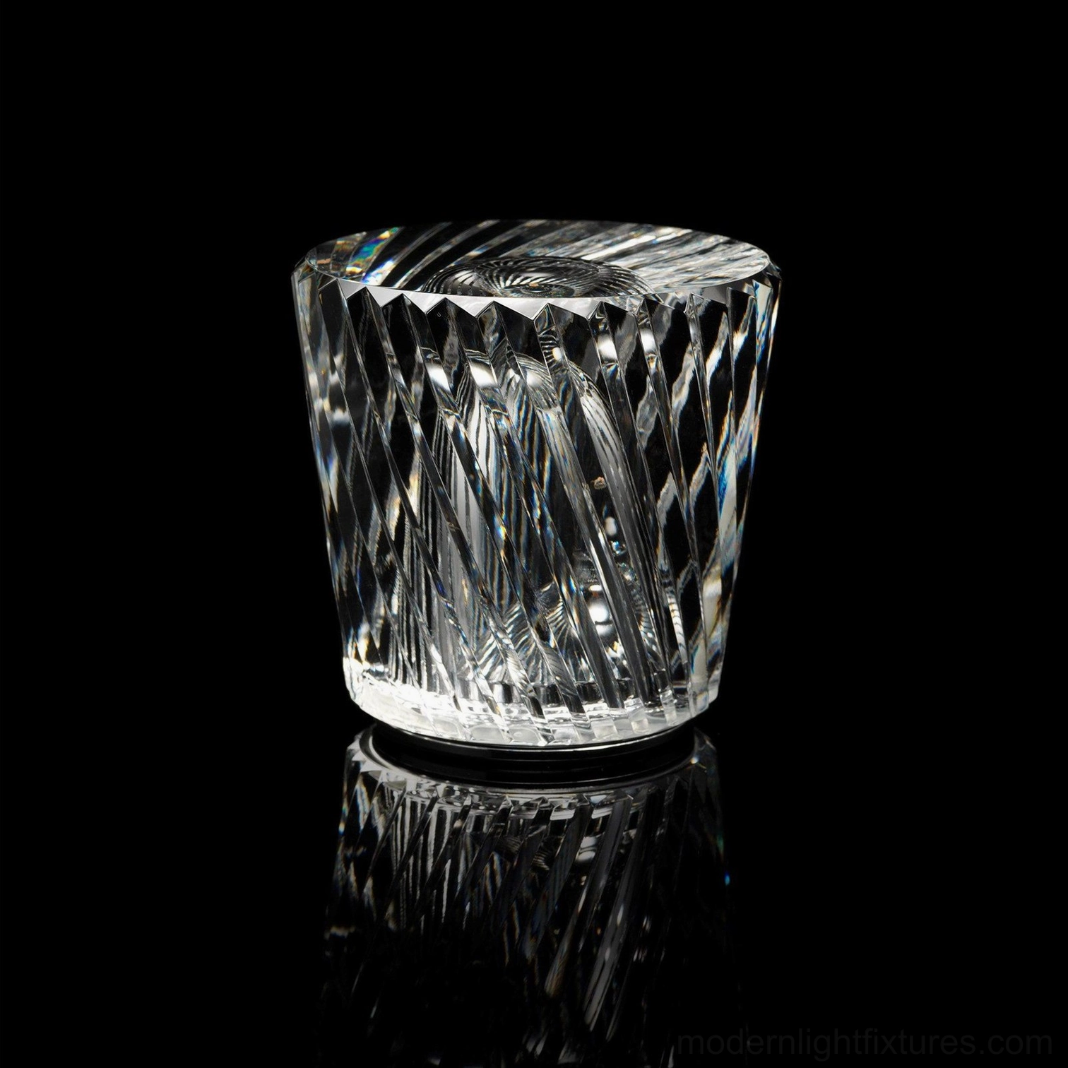 Luxury cordless crystal diamond table lamp, hand-polished facets, warm 3000K LED technology, contemporary home decor essential