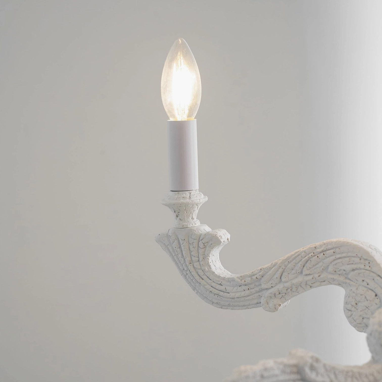 Lvoria chandelier three-head and six-head size comparison showing dimensional options