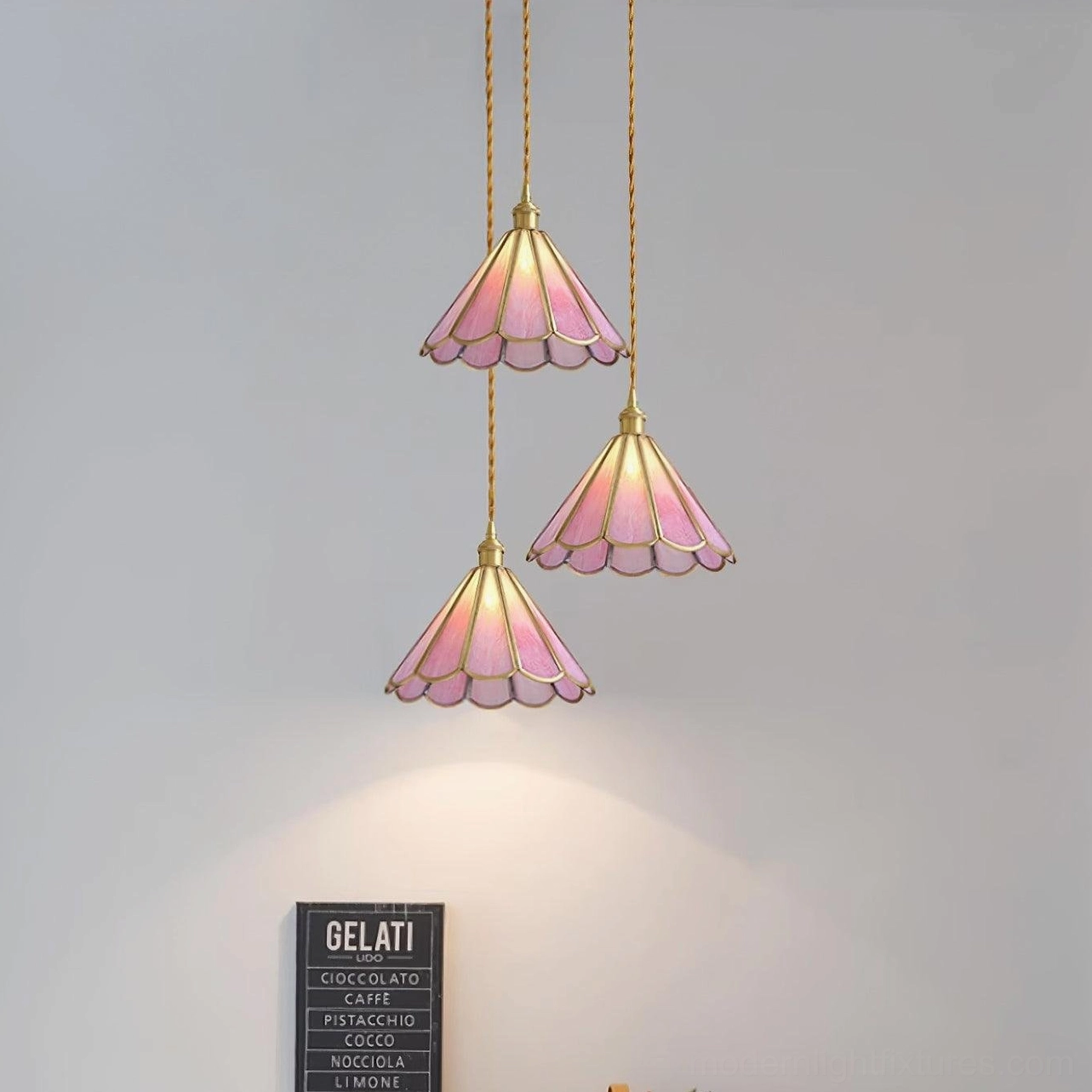 Maki glass pendant light showing size comparison between Model A and Model C