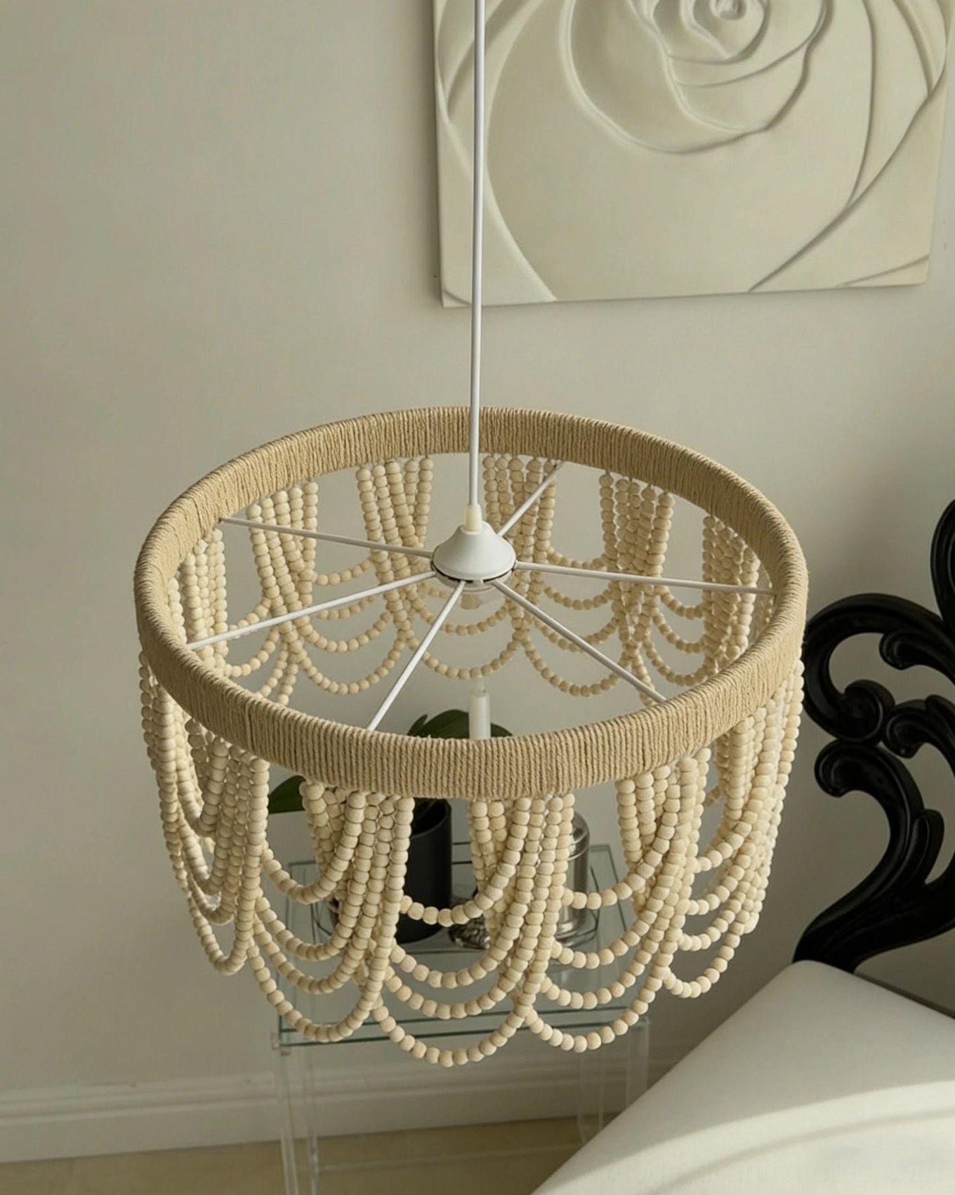 Marela woven pendant lamp with wooden beads, dimmable pendant light fixture suitable for dining rooms and living spaces