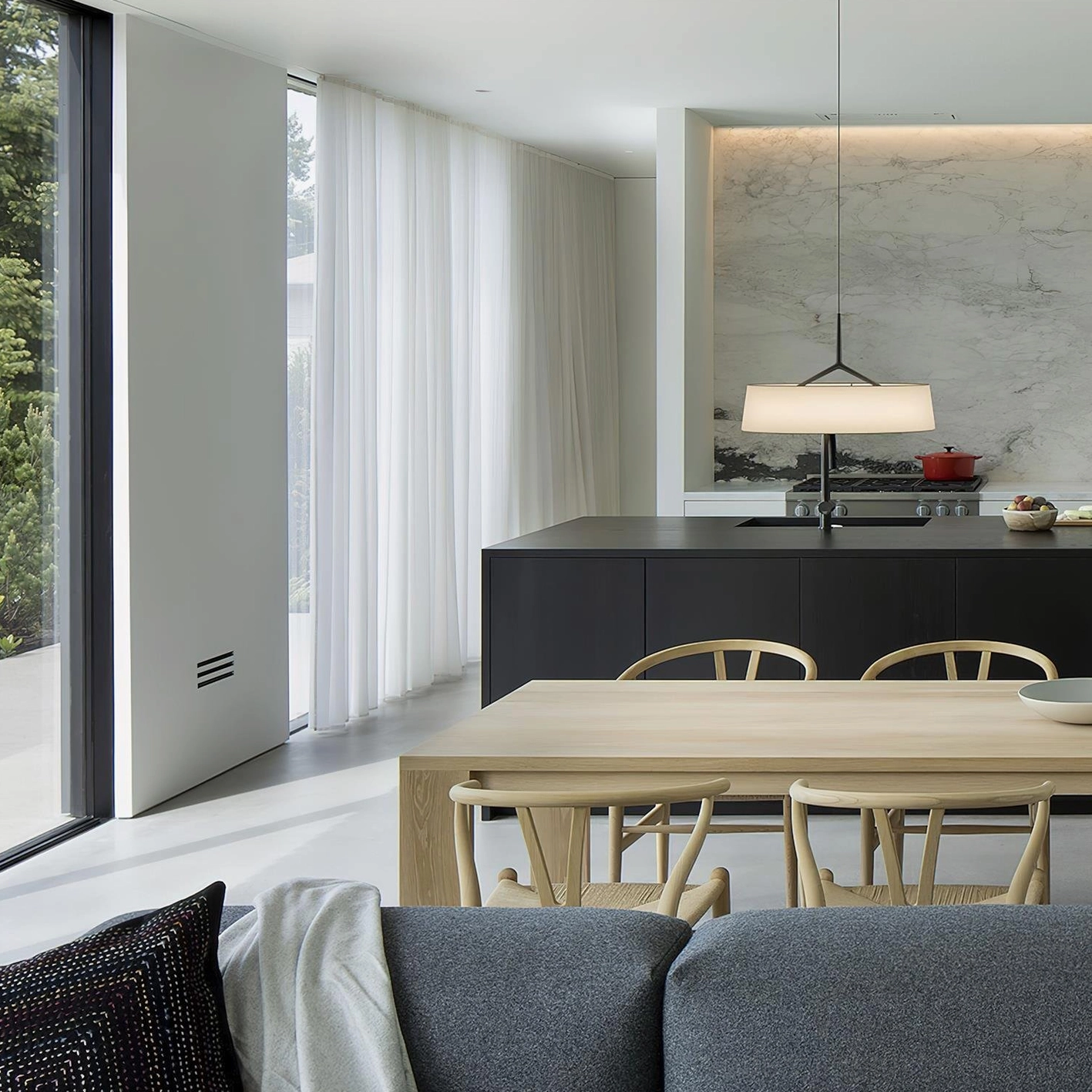 Maxim pendant light installation and mounting system for standard and sloped ceilings