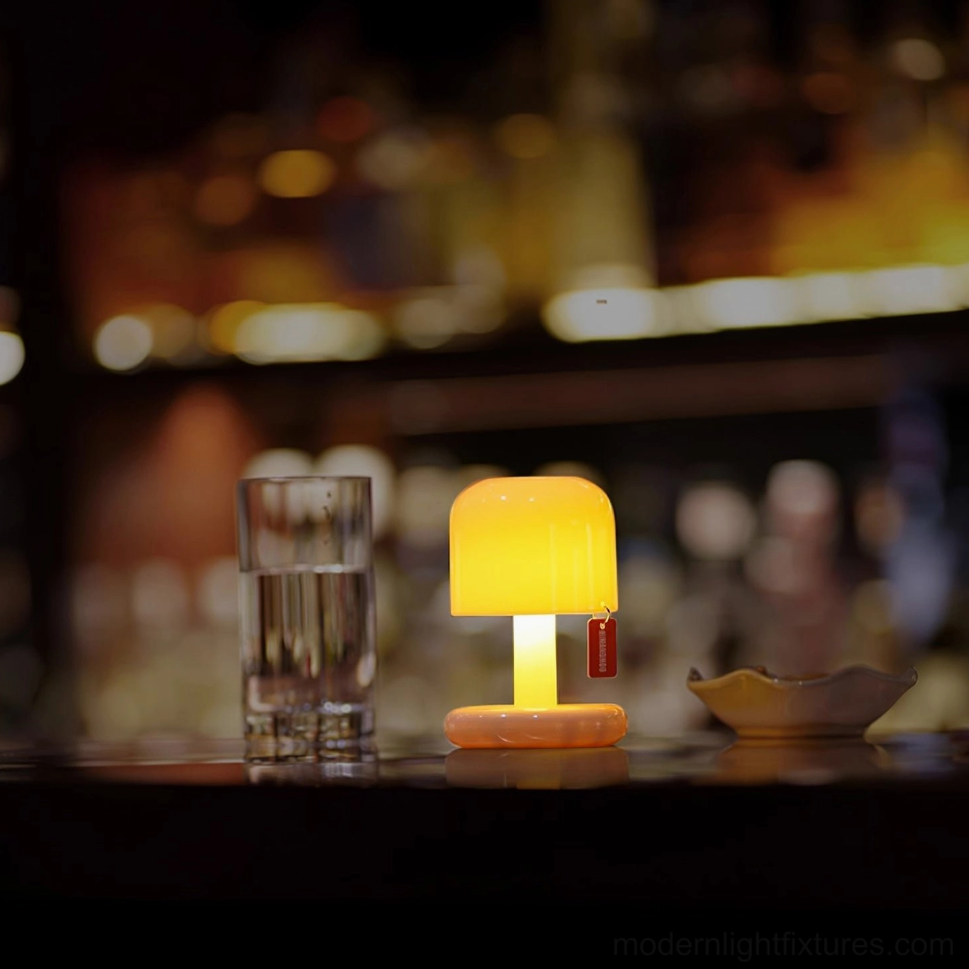 Mini Mushroom Table Lamp - Compact portable LED lighting with USB charging