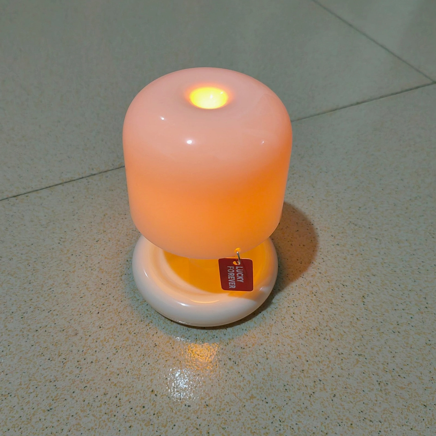 Mini Mushroom Lamp warm ambient glow - Cozy home atmosphere