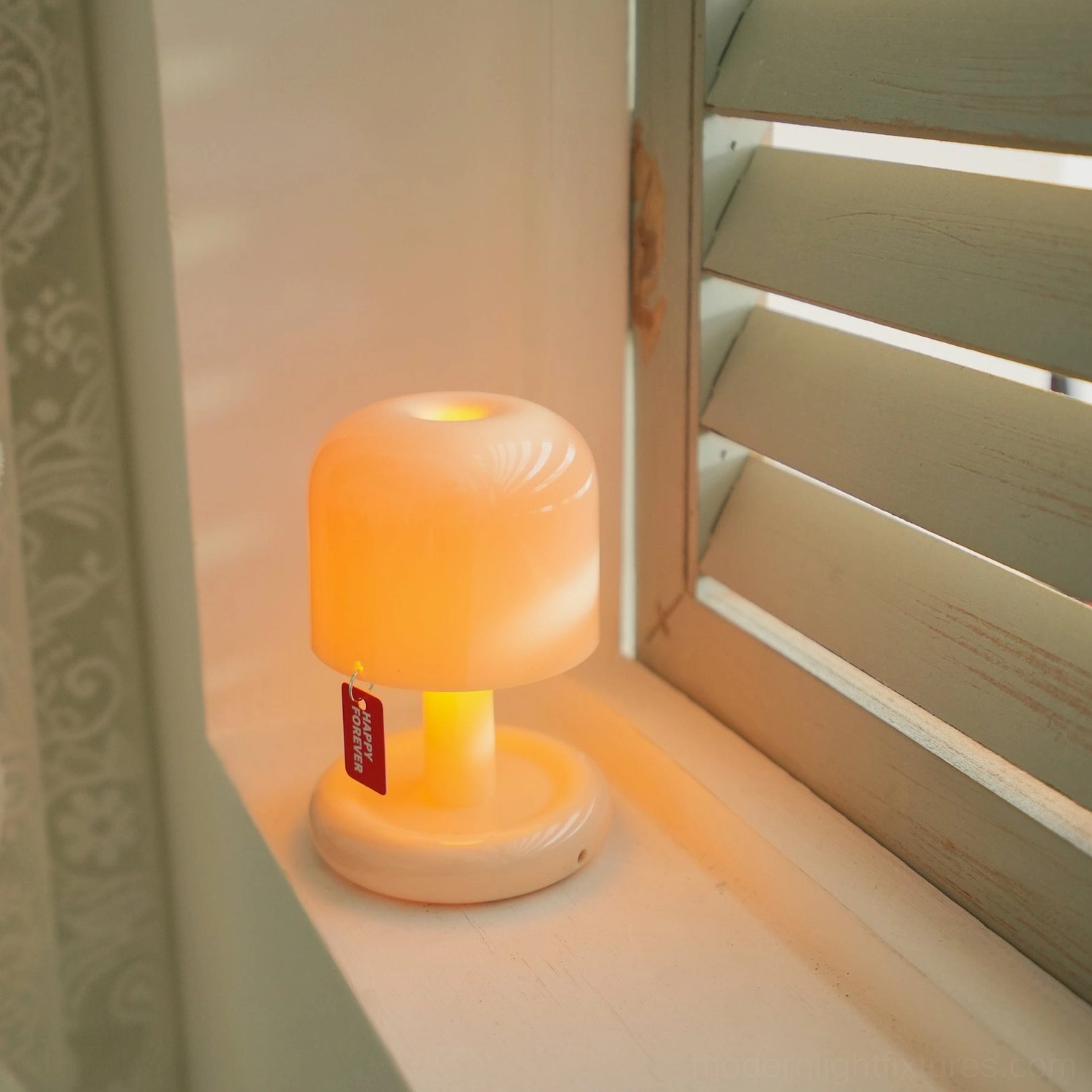 Rechargeable cordless mushroom lamp - Home office accent lighting
